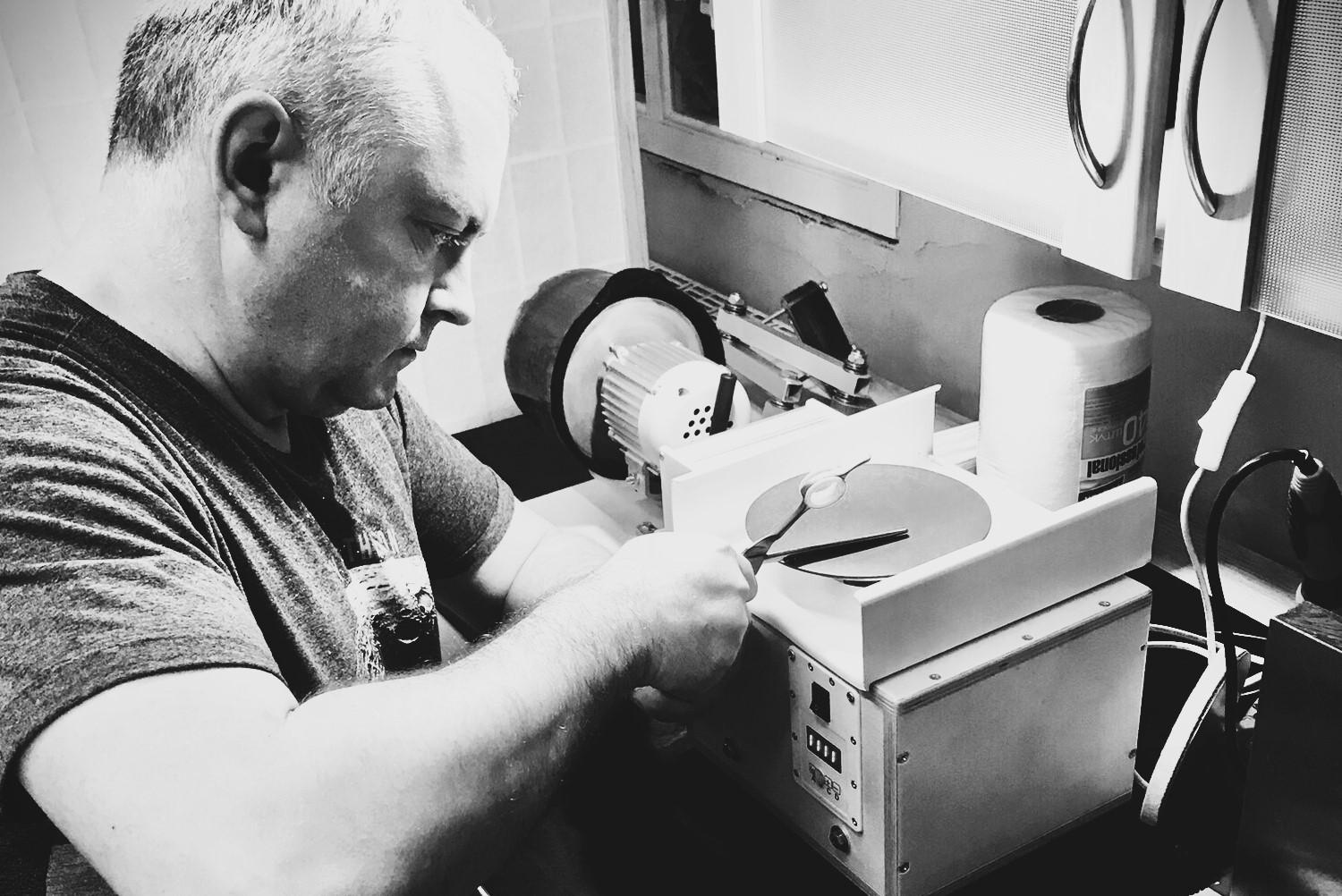 SHARP POINT - služby broušení