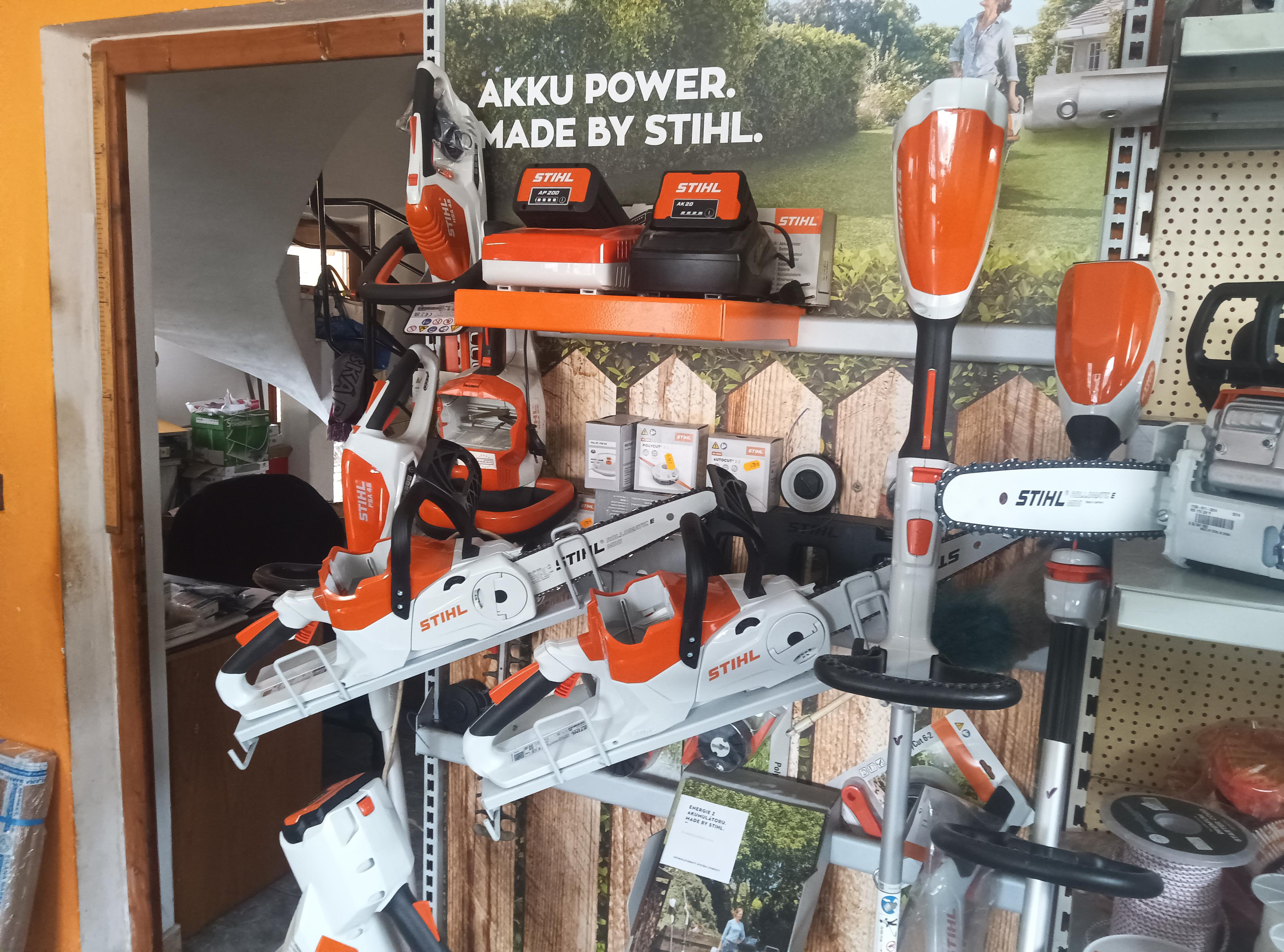 Petr Škola, Blovice s.r.o. - zahradní technika foto 4