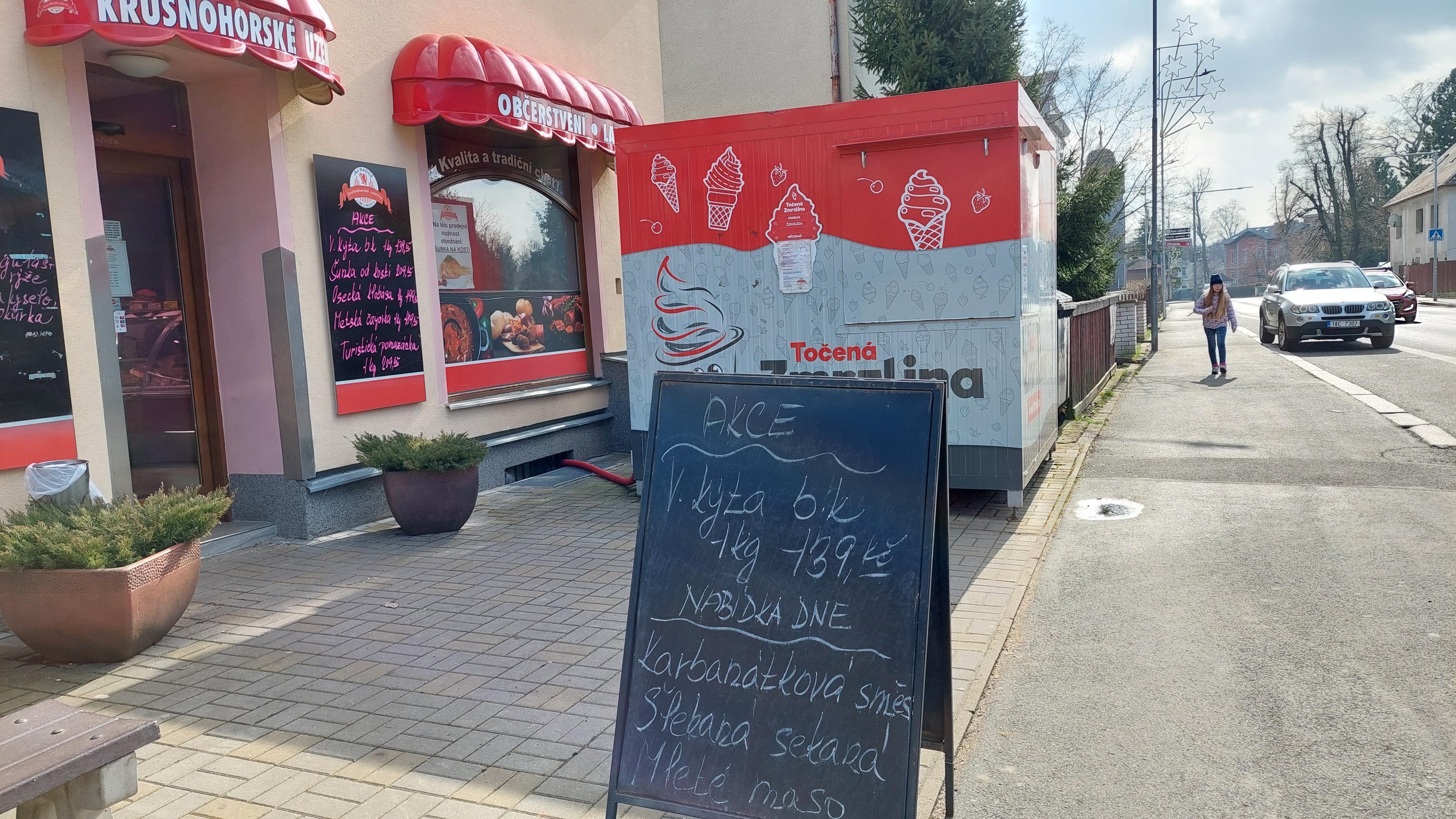 Krušnohorské uzeniny J + J Radoš, s.r.o.