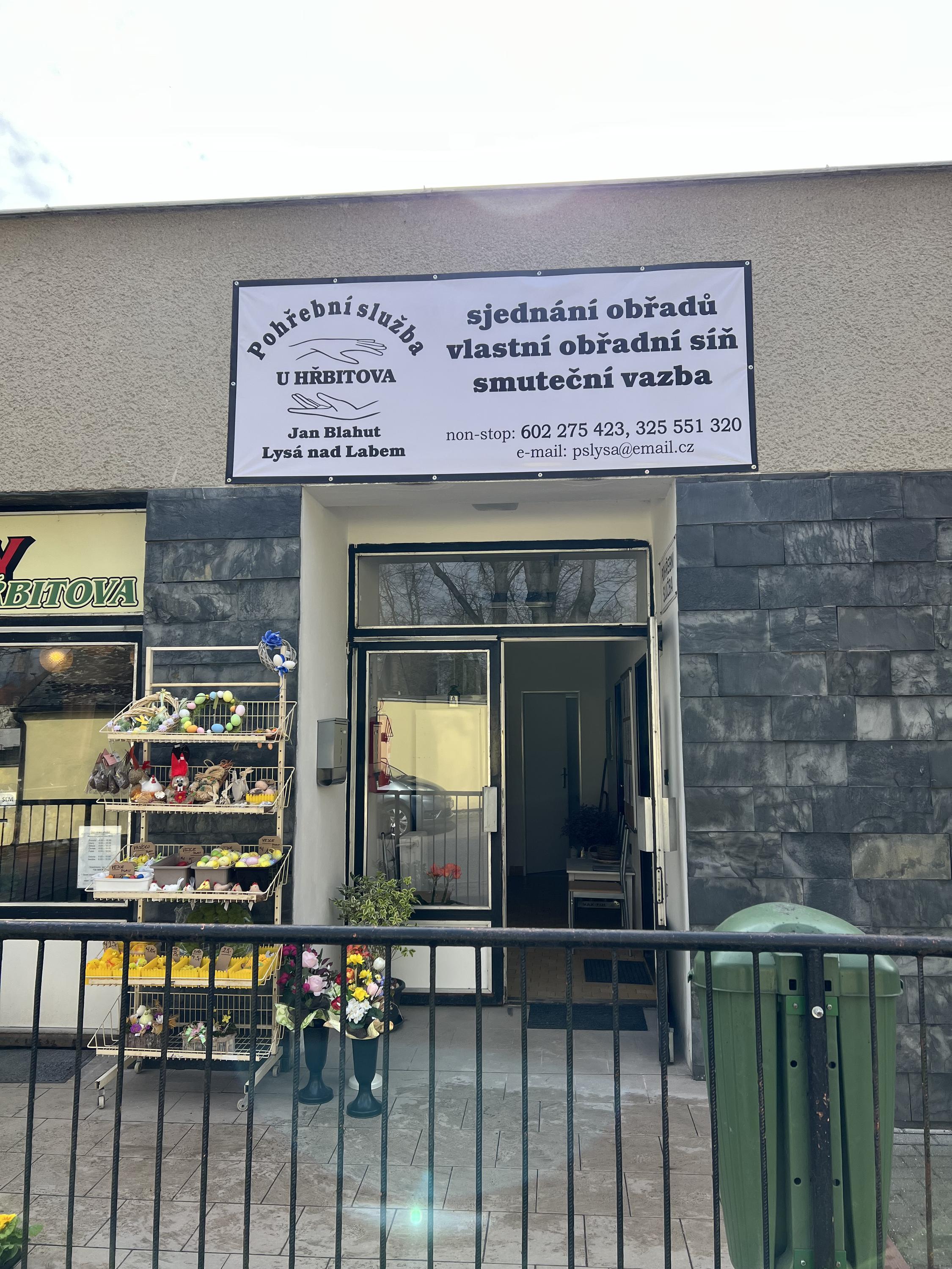 Pohřební služba u hřbitova Jan Blahut Lysá nad Labem foto 6