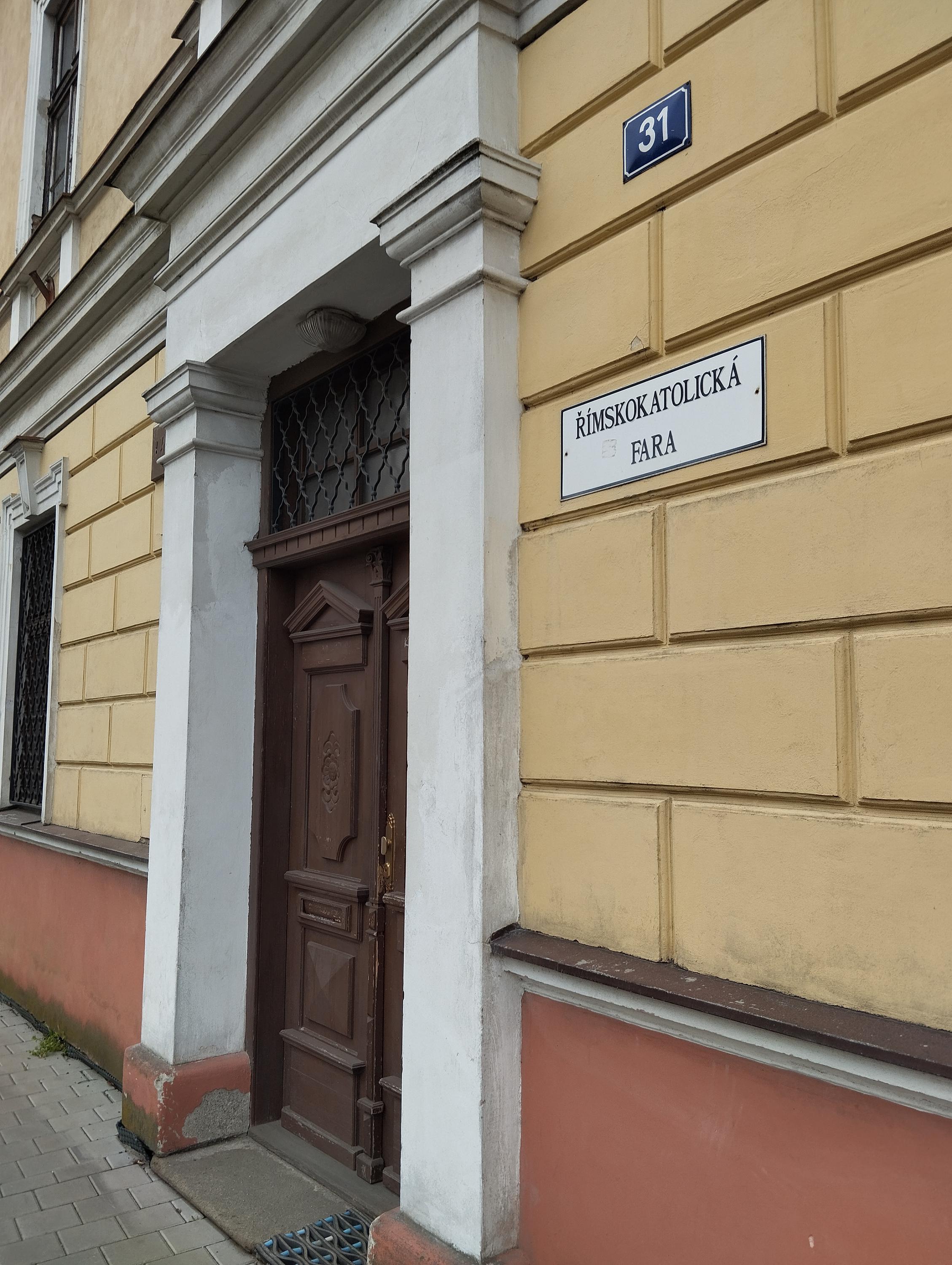 Římskokatolická farnost Chropyně foto 3