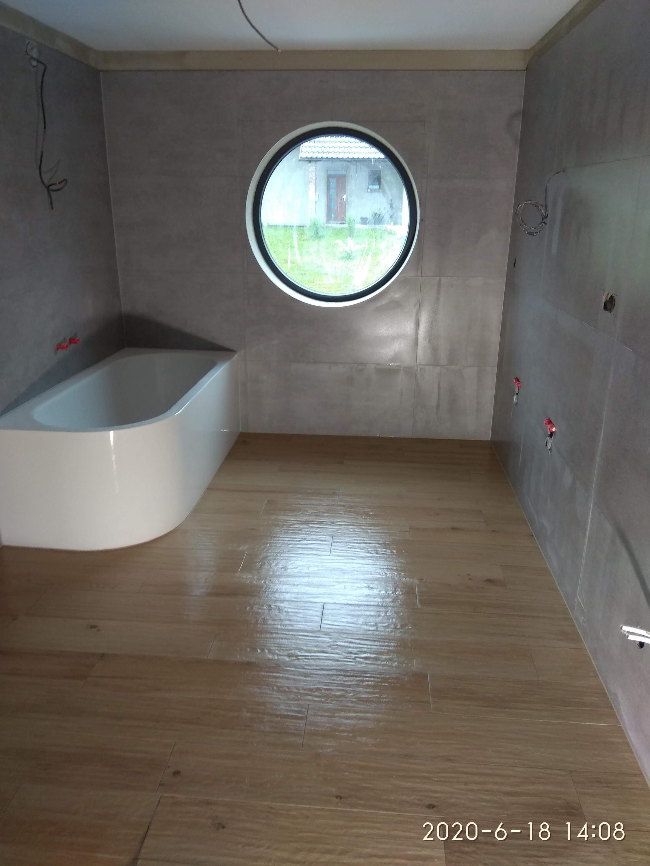 Michal Rožnovský - Rekonstrukce koupelen foto 2