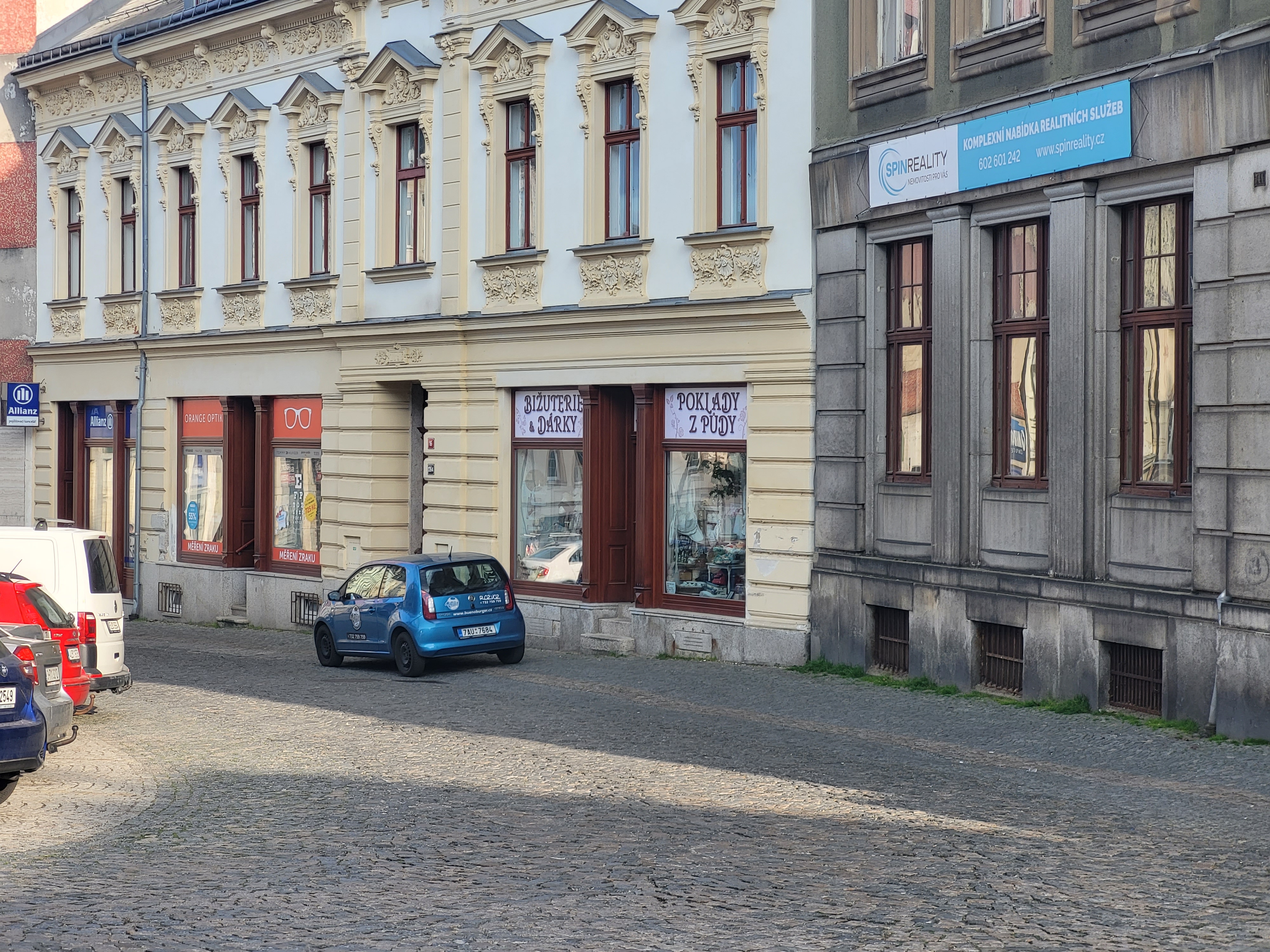 Poklady z půdy - Starožitnosti foto 2