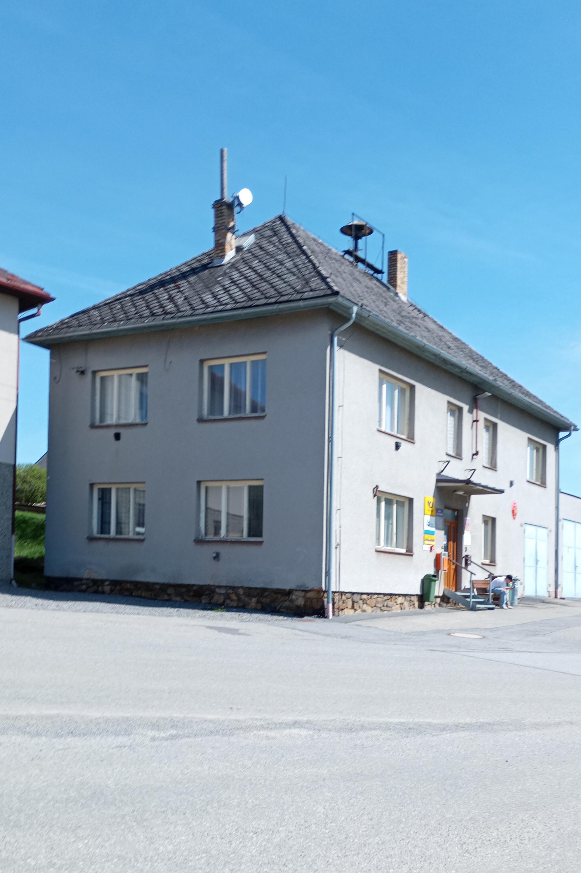 Kojčice - obecní úřad foto 2
