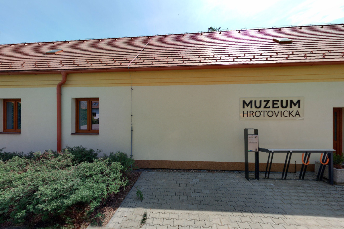 Nabíjecí stanice pro elektrokola Muzeum Hrotovicka