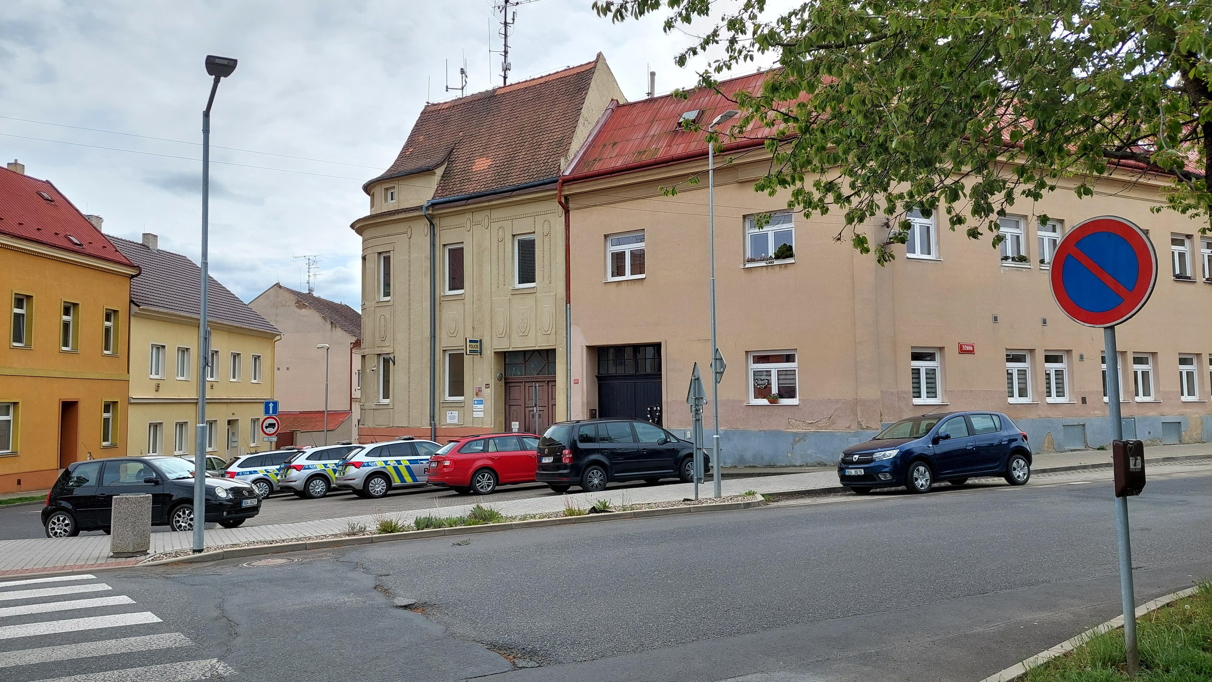 Policie ČR - Obvodní oddělení Postoloprty foto 3