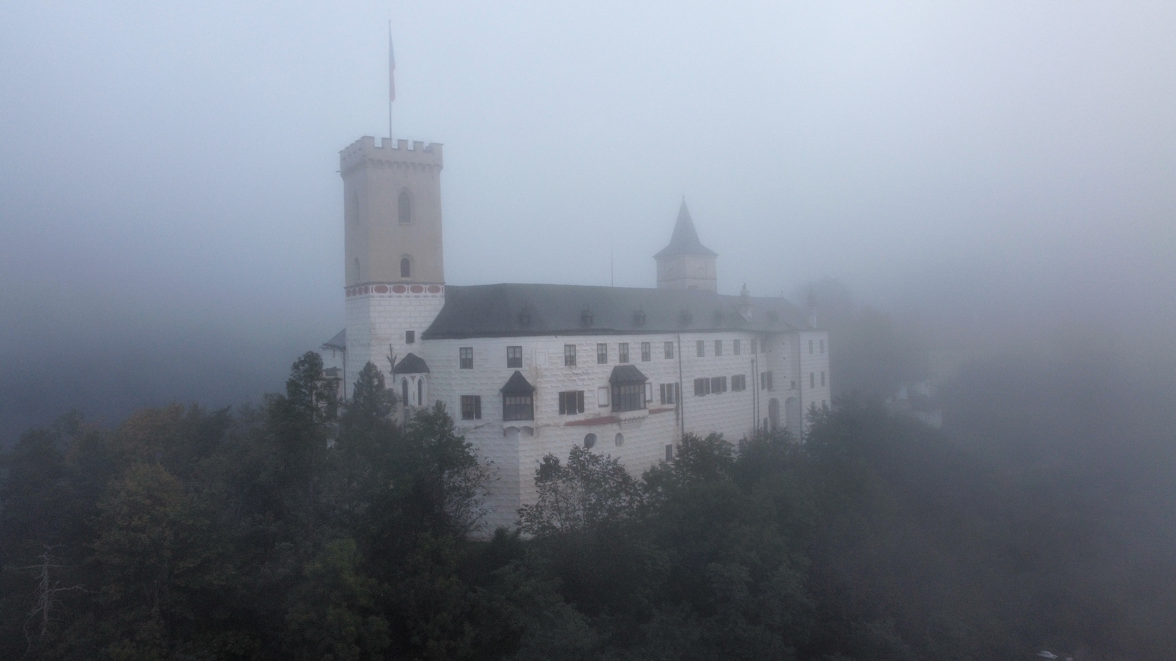 Státní hrad Rožmberk foto 5