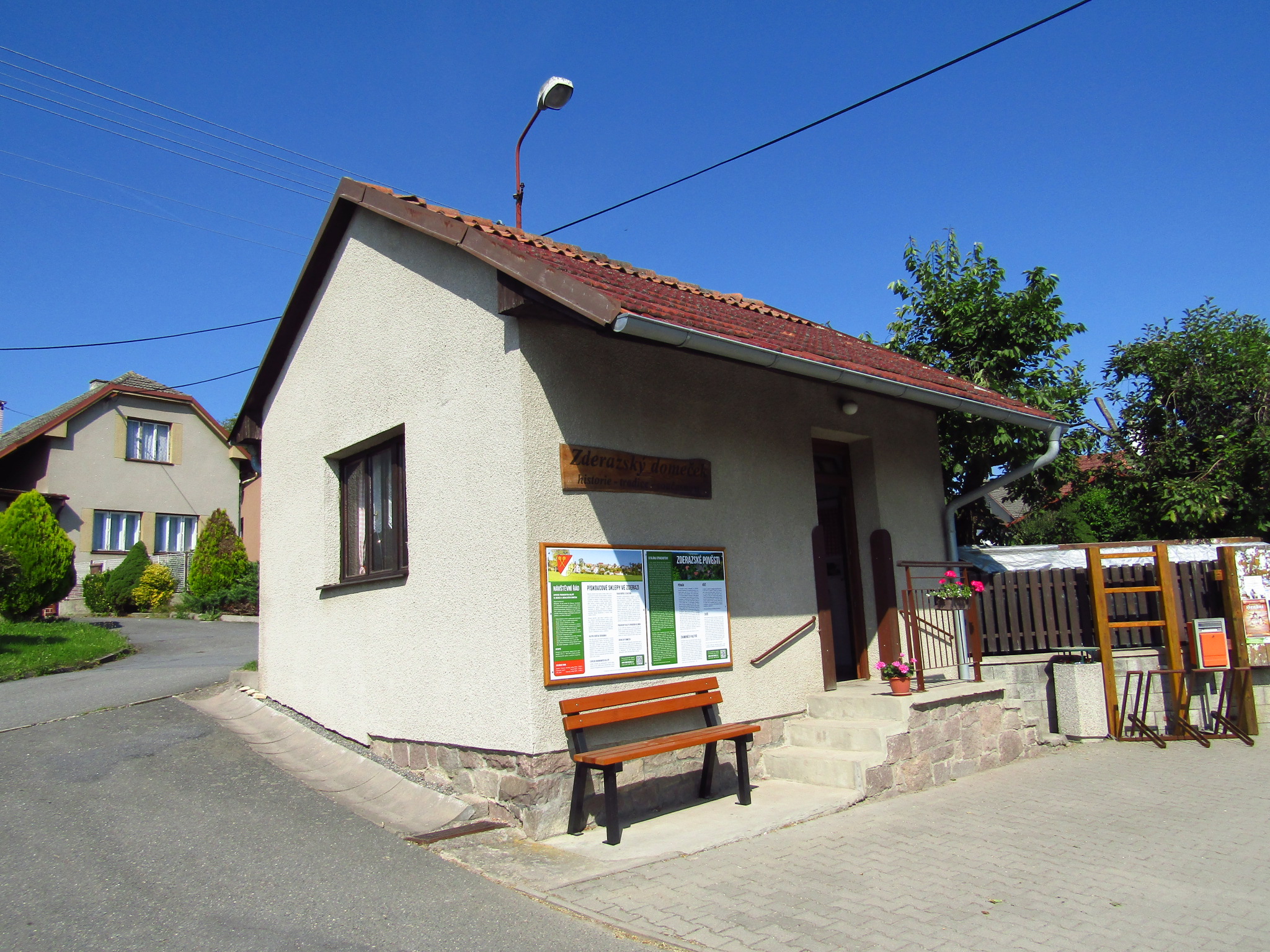 Zderazský domeček foto 2