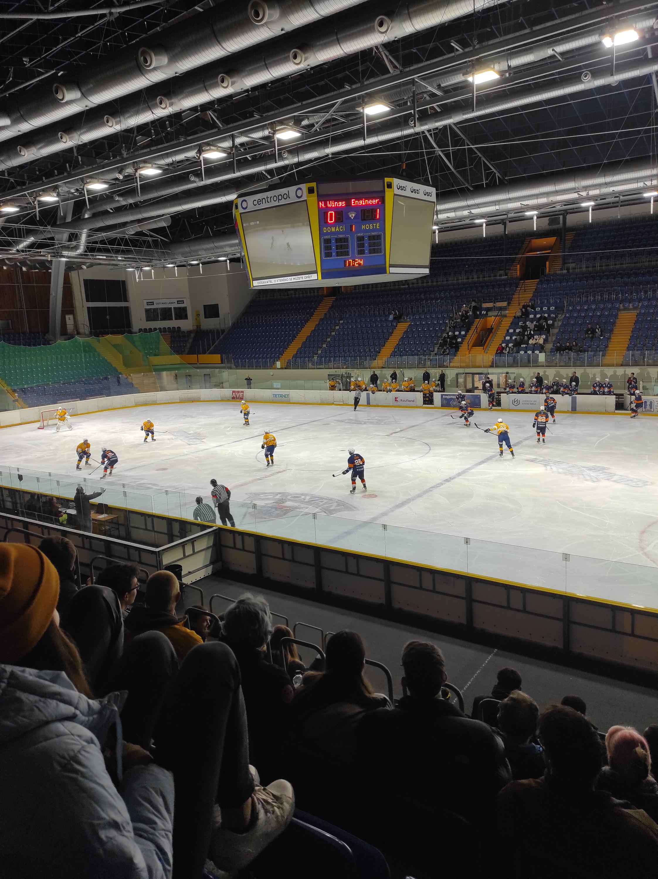 Městský zimní stadion - HC SLOVAN ÚSTÍ NAD LABEM foto 1
