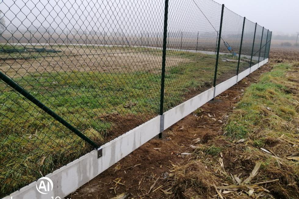 Poplastované a pozinkované pletivo