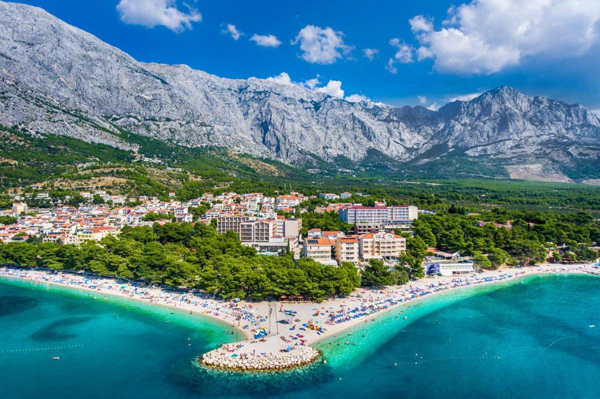 ANNA TOUR  - DOVOLENAFAJN.CZ -  Broňa Brixová Matušková