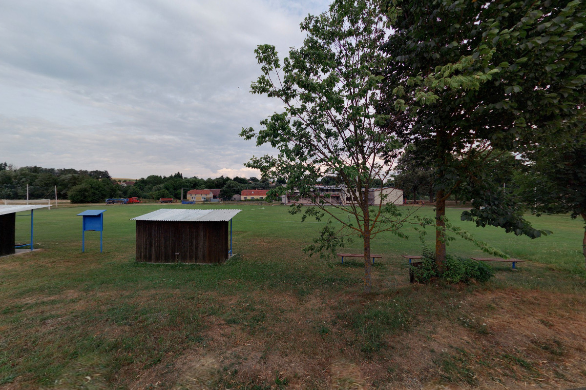 Fotbalové hřiště Radotice