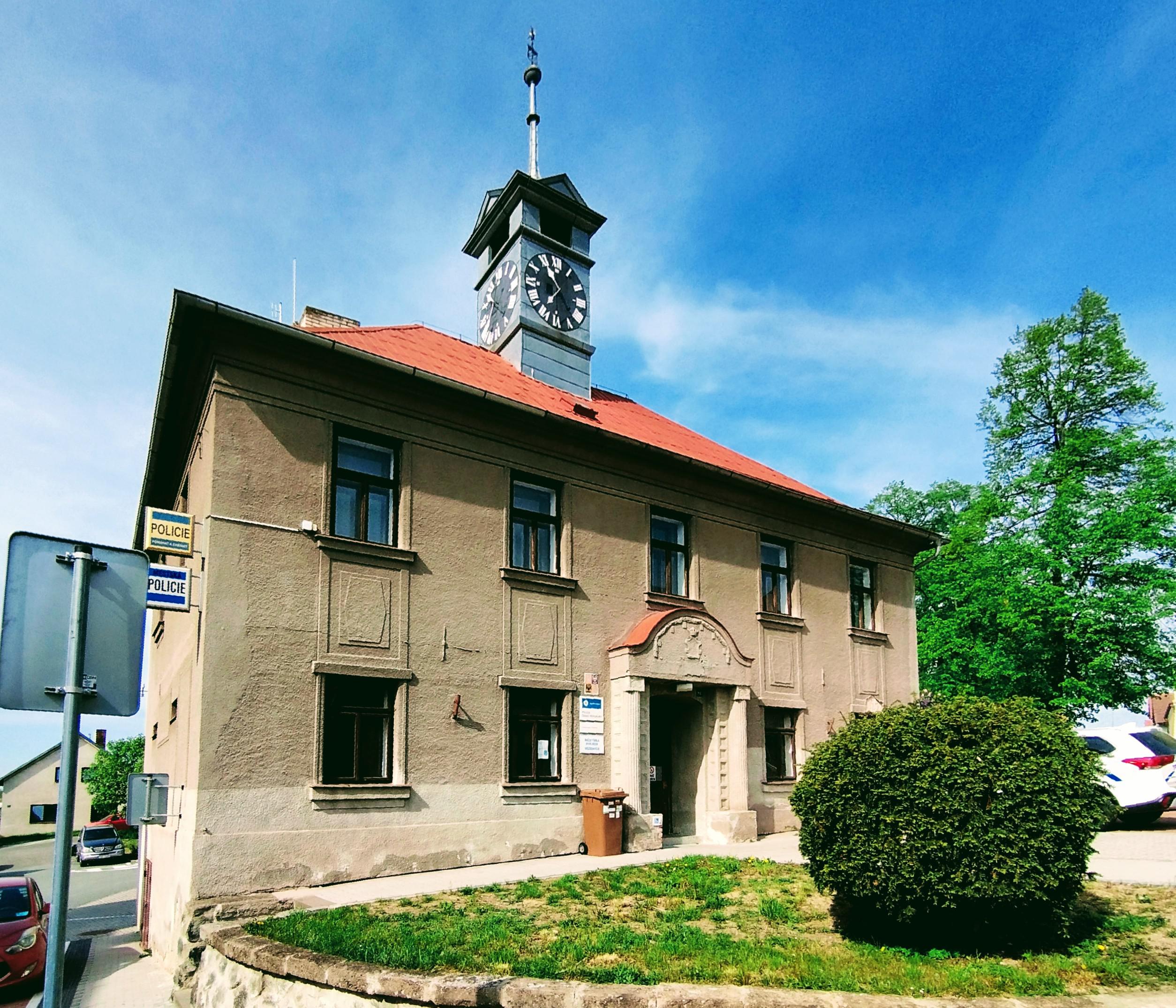 Městská policie Sezemice foto 2
