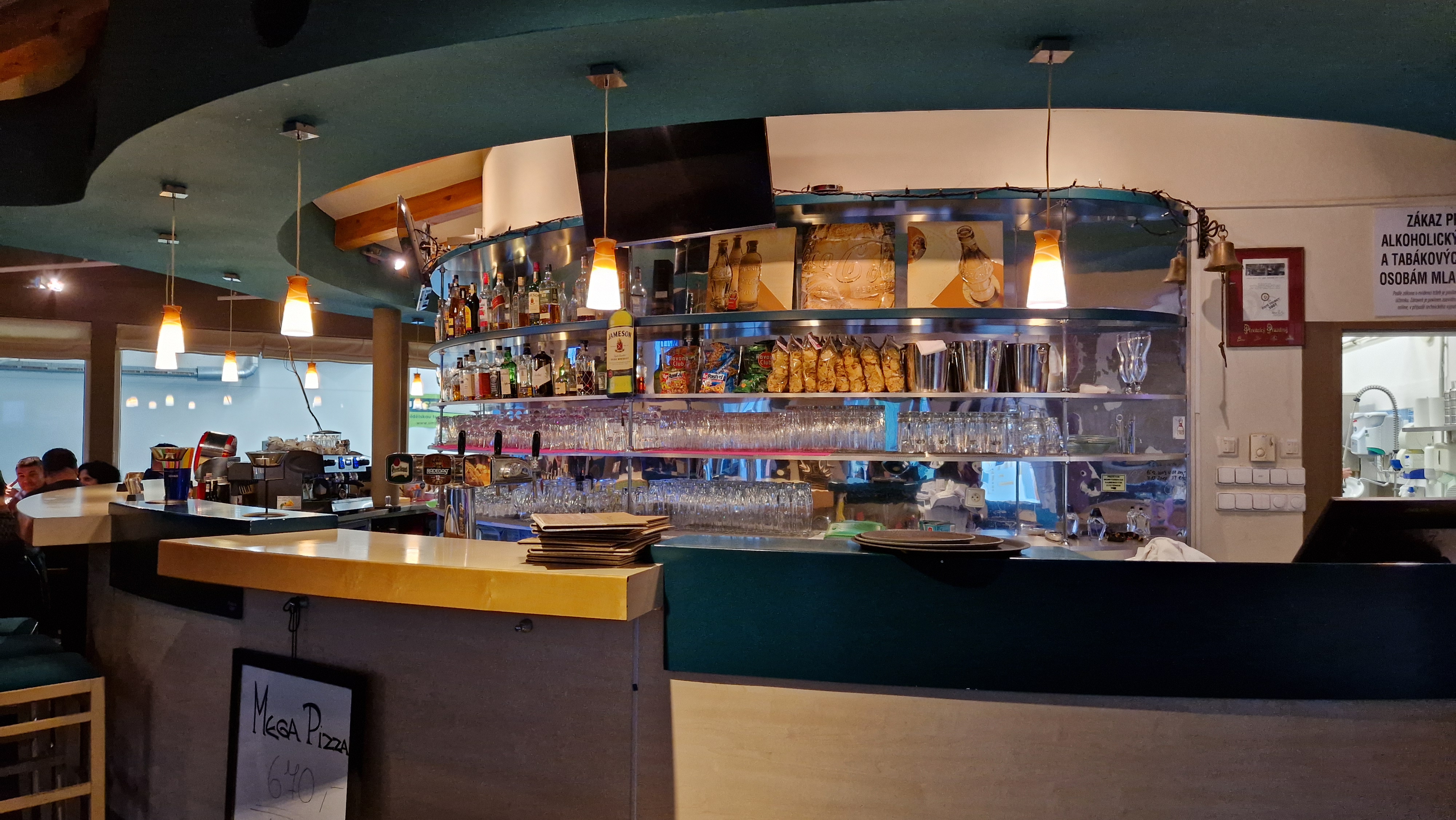 TOP-SPIN pizza restaurant foto 3