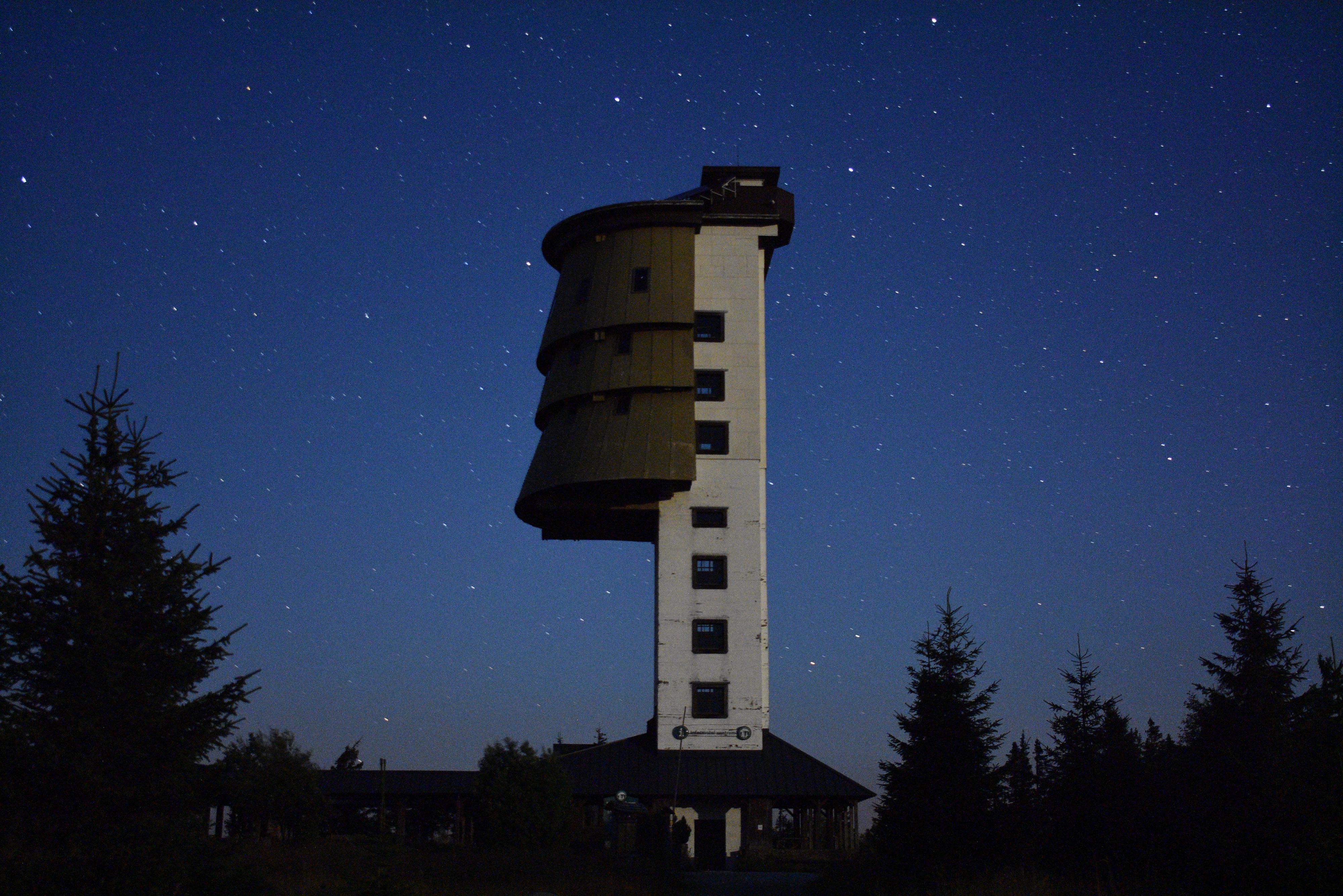 Vyhlídková věž Poledník