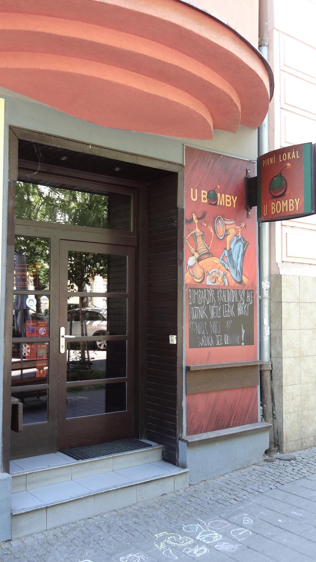 Pivní lokál U Bomby foto 2