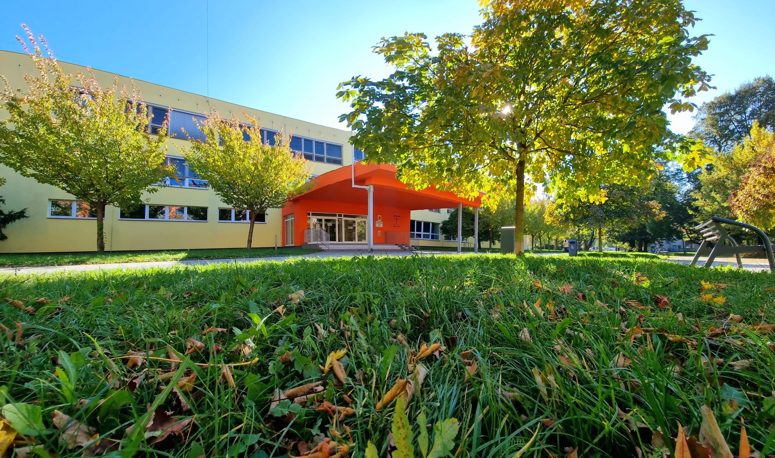 Základní škola Opava, Edvarda Beneše 2 foto 4