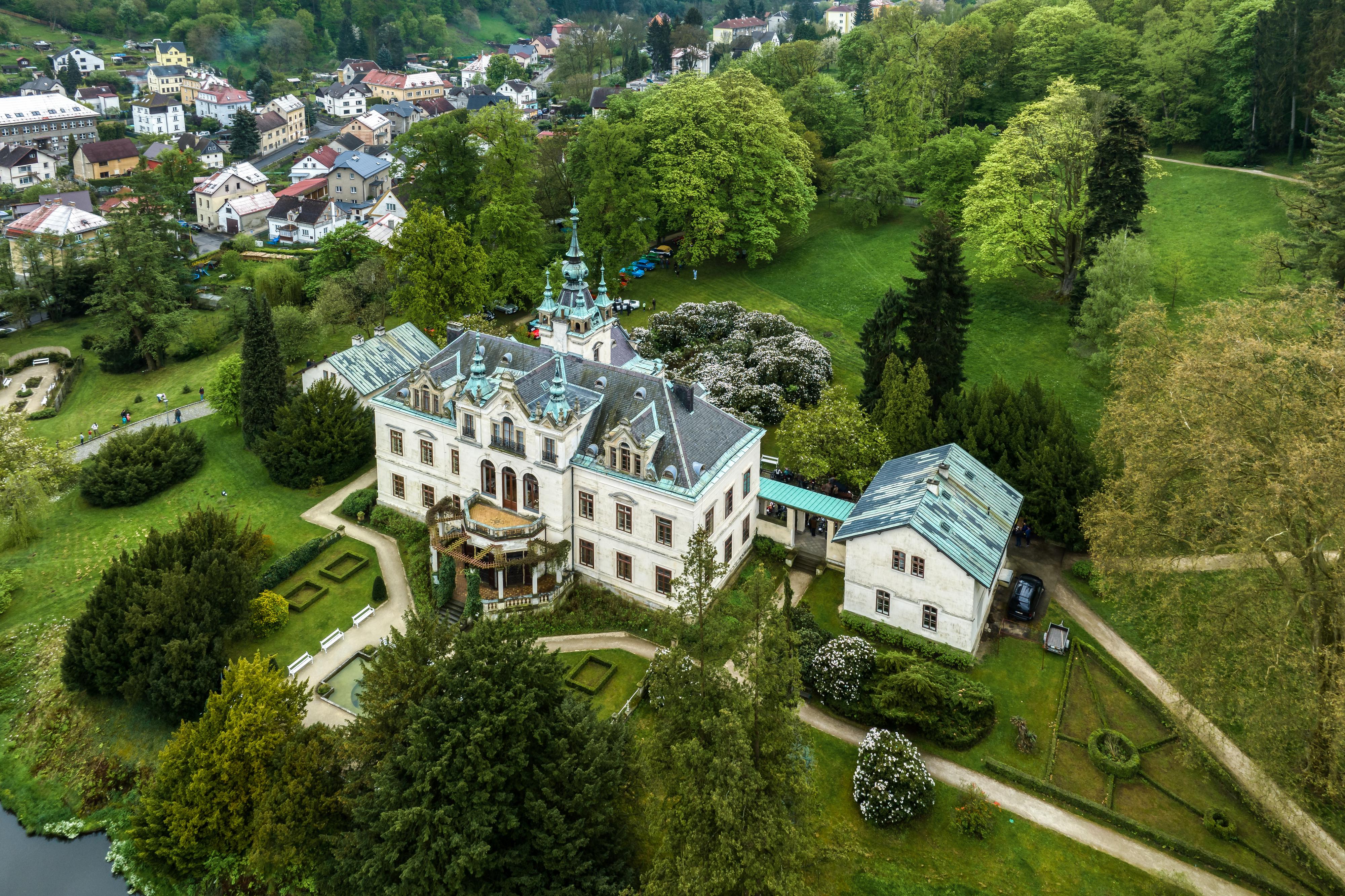 Státní zámek Velké Březno foto 4