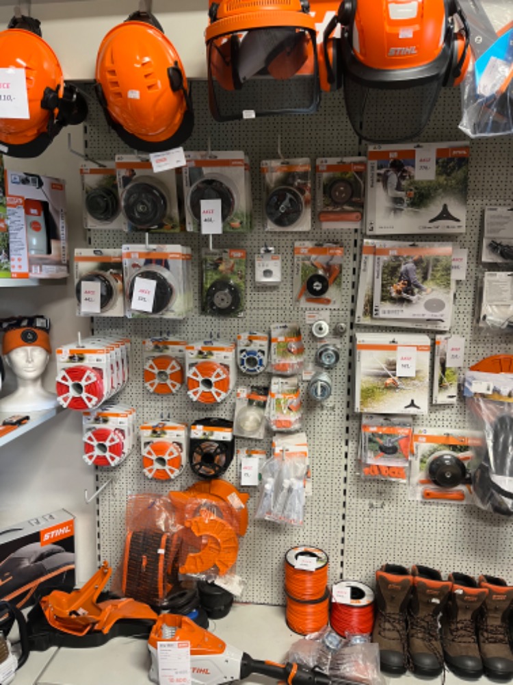 STIHL Blatnice foto 1
