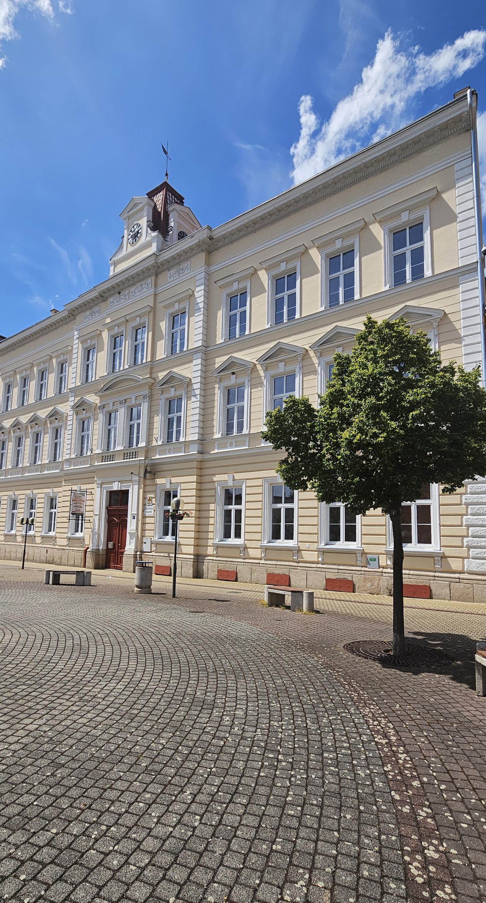 Střední škola Kralovice, náměstí Osvobození 32 foto 2