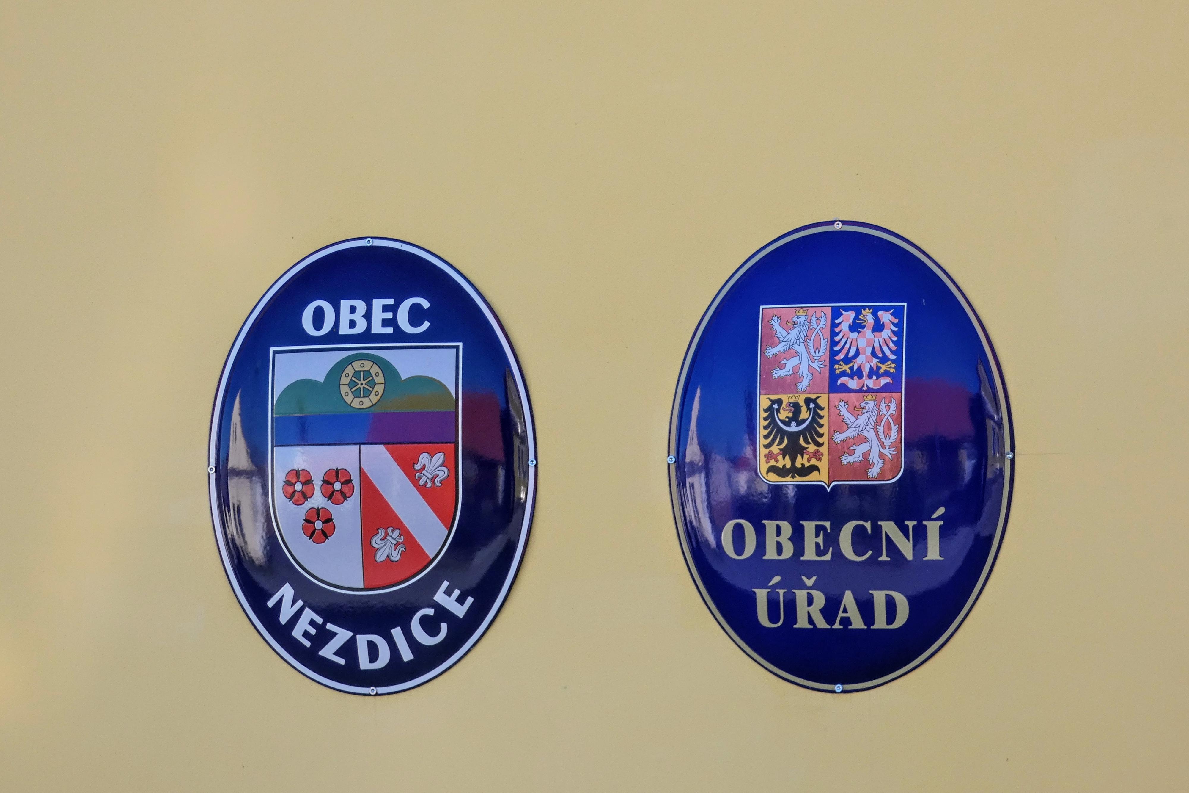 Nezdice - obecní úřad foto 2