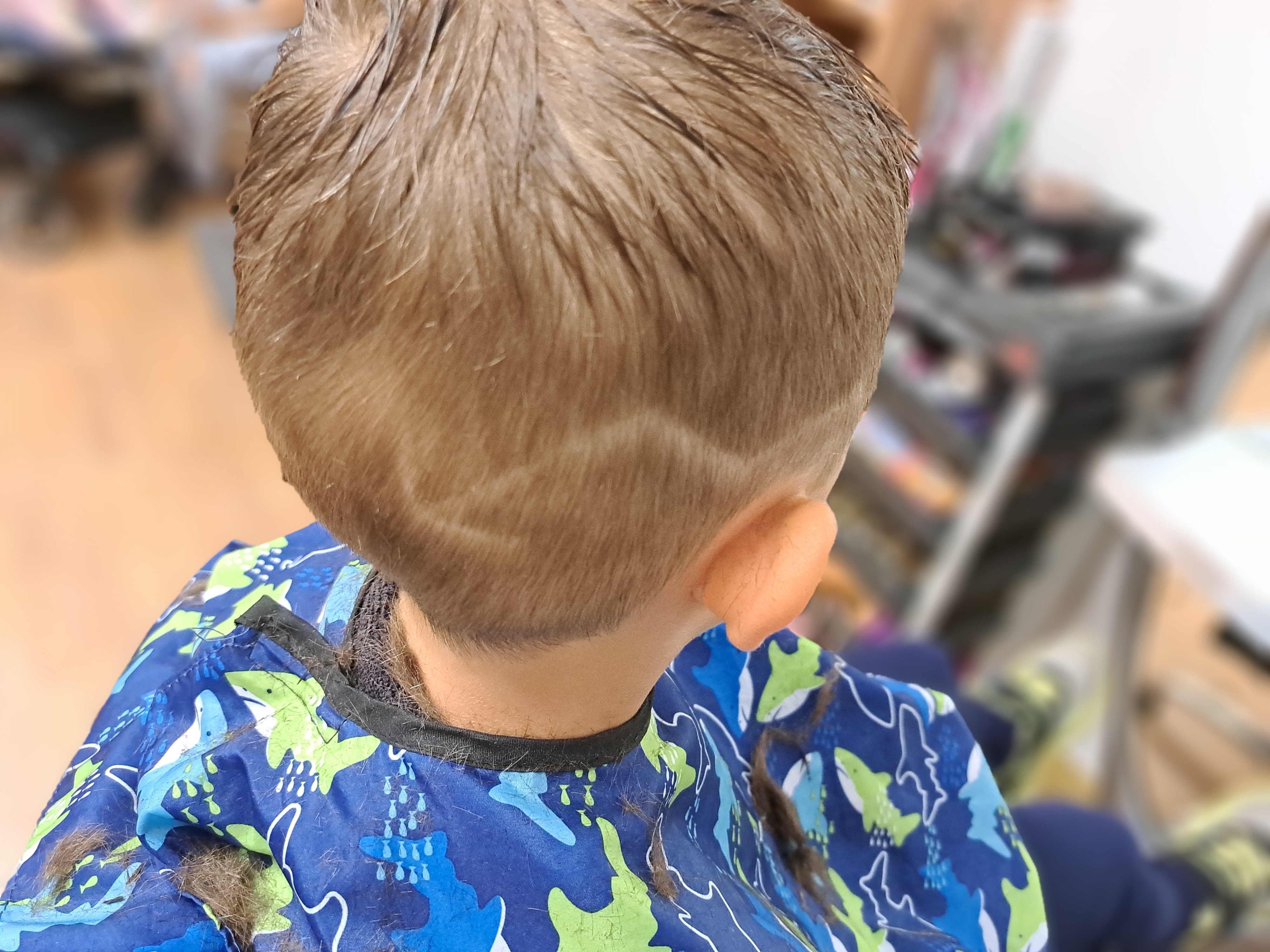 Dětský střih s ornamenty