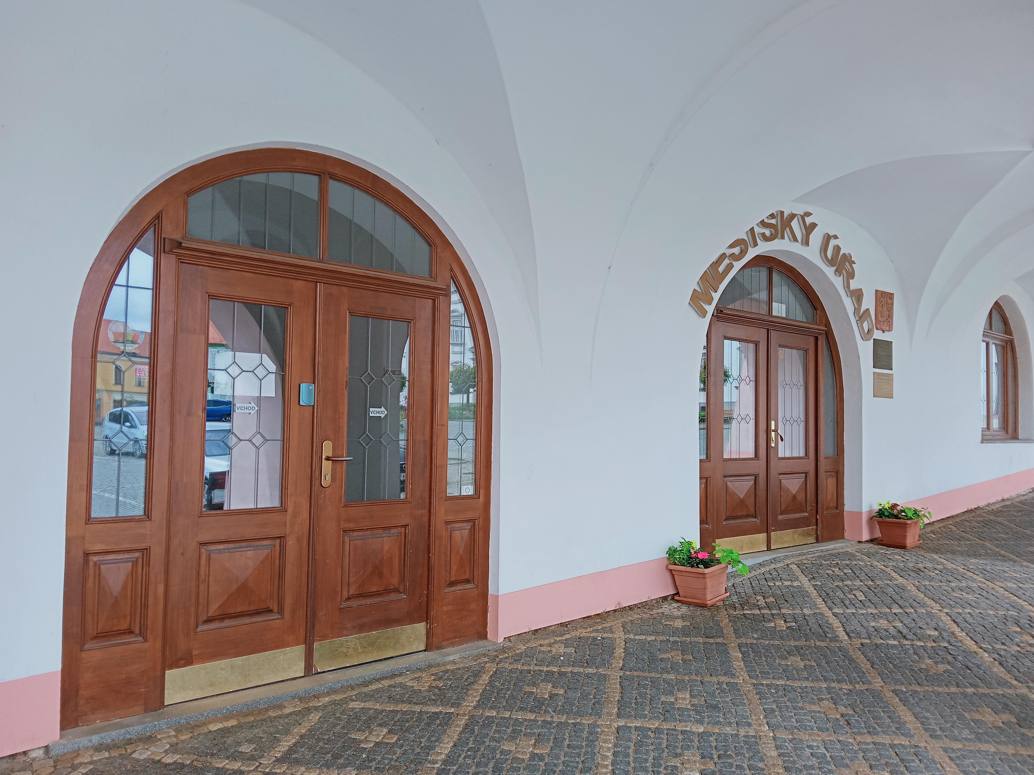 Týn nad Vltavou - městský úřad foto 6