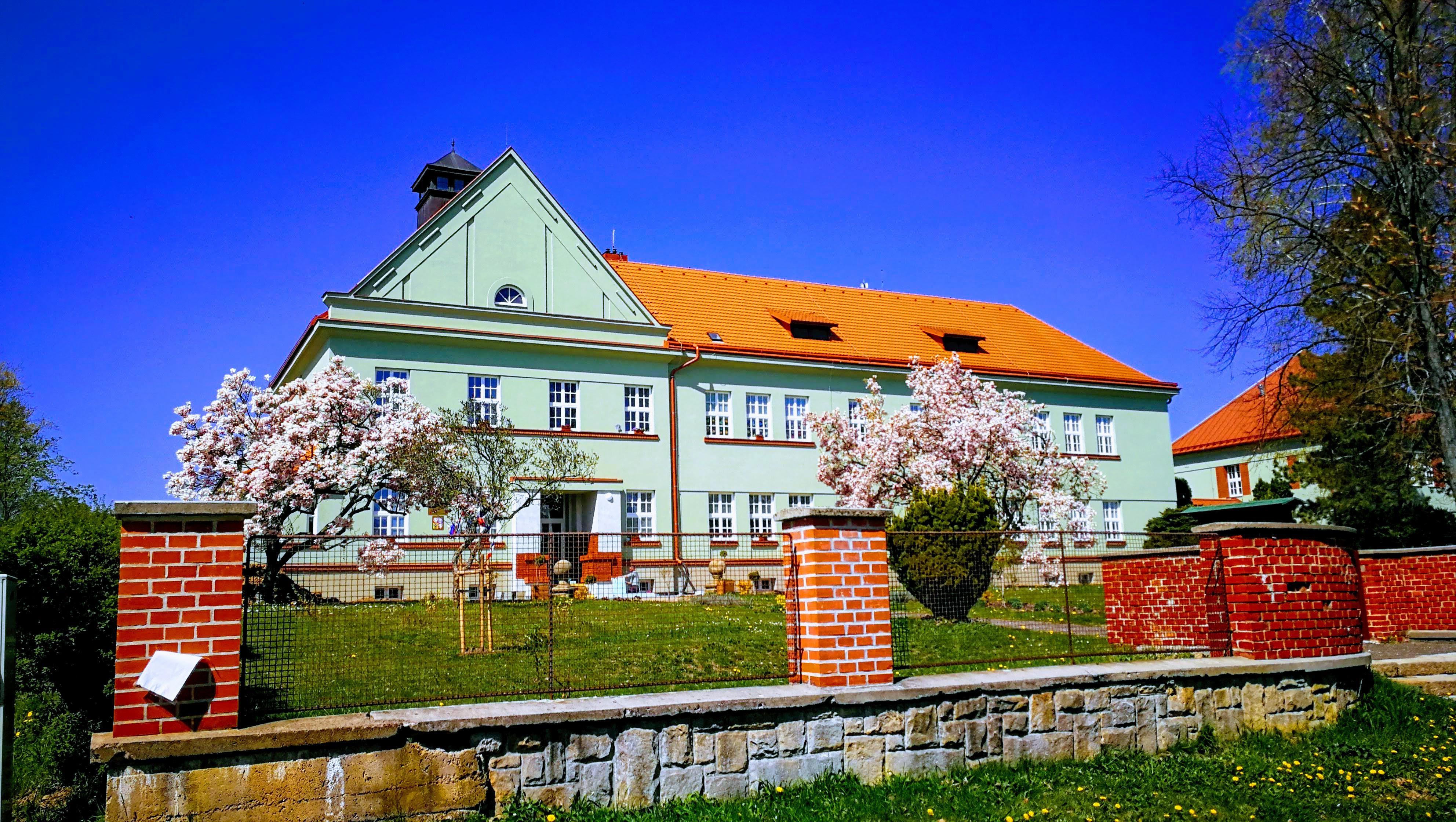 Základní škola a Praktická škola, Jičín