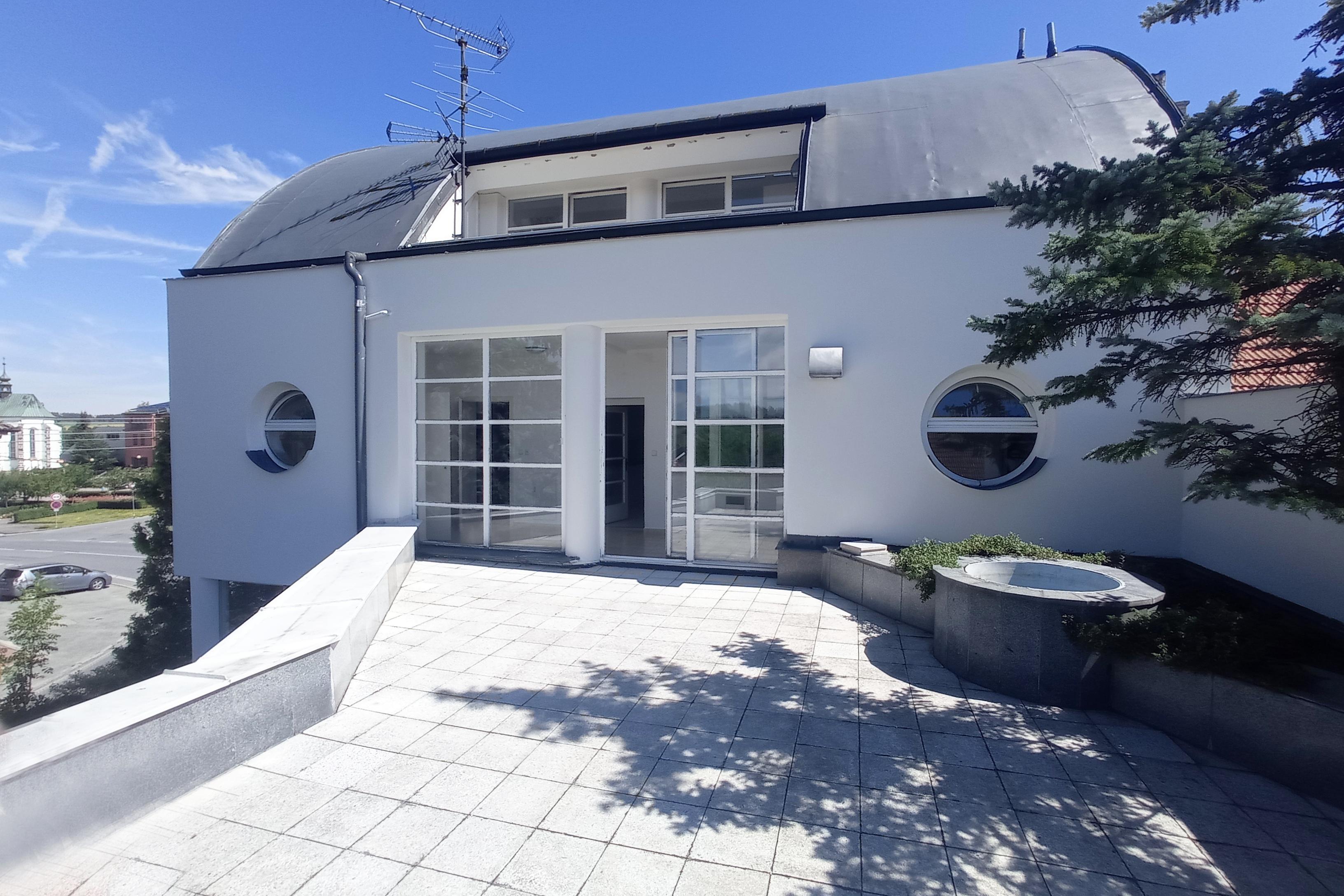 Prodej vily se zahradou v Křižanově