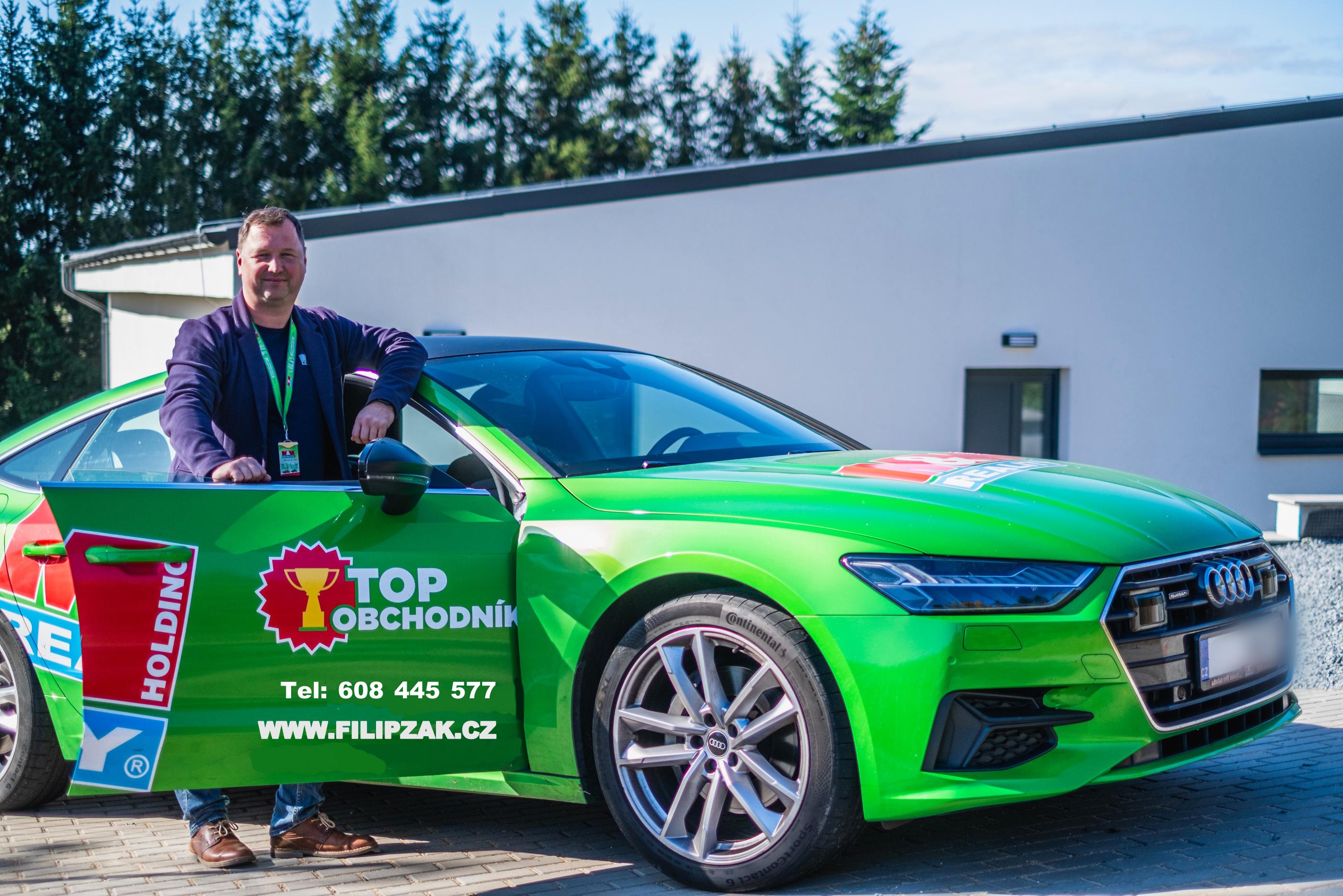 Filip Žák, realitní makléř