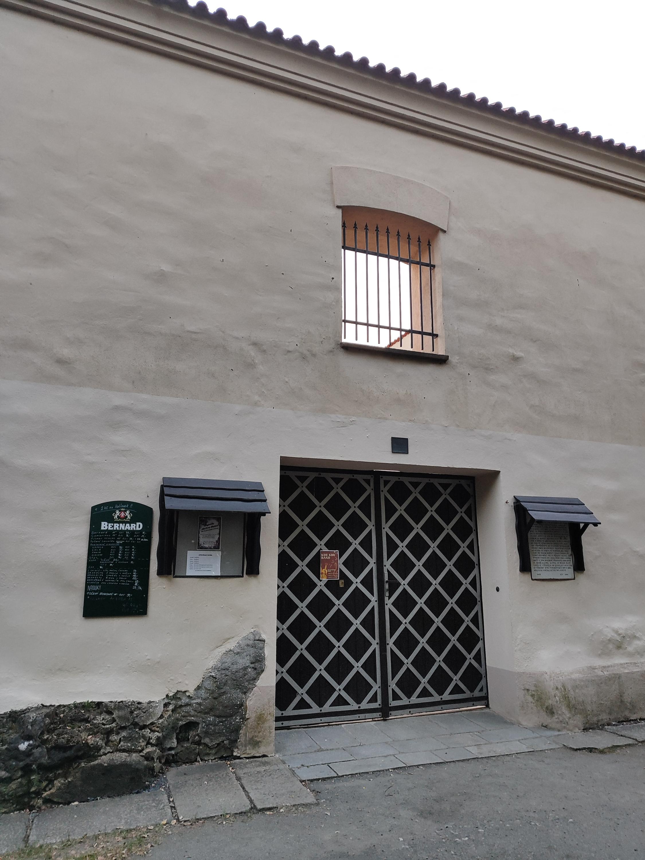 Občerstvení na Hůrce foto 5