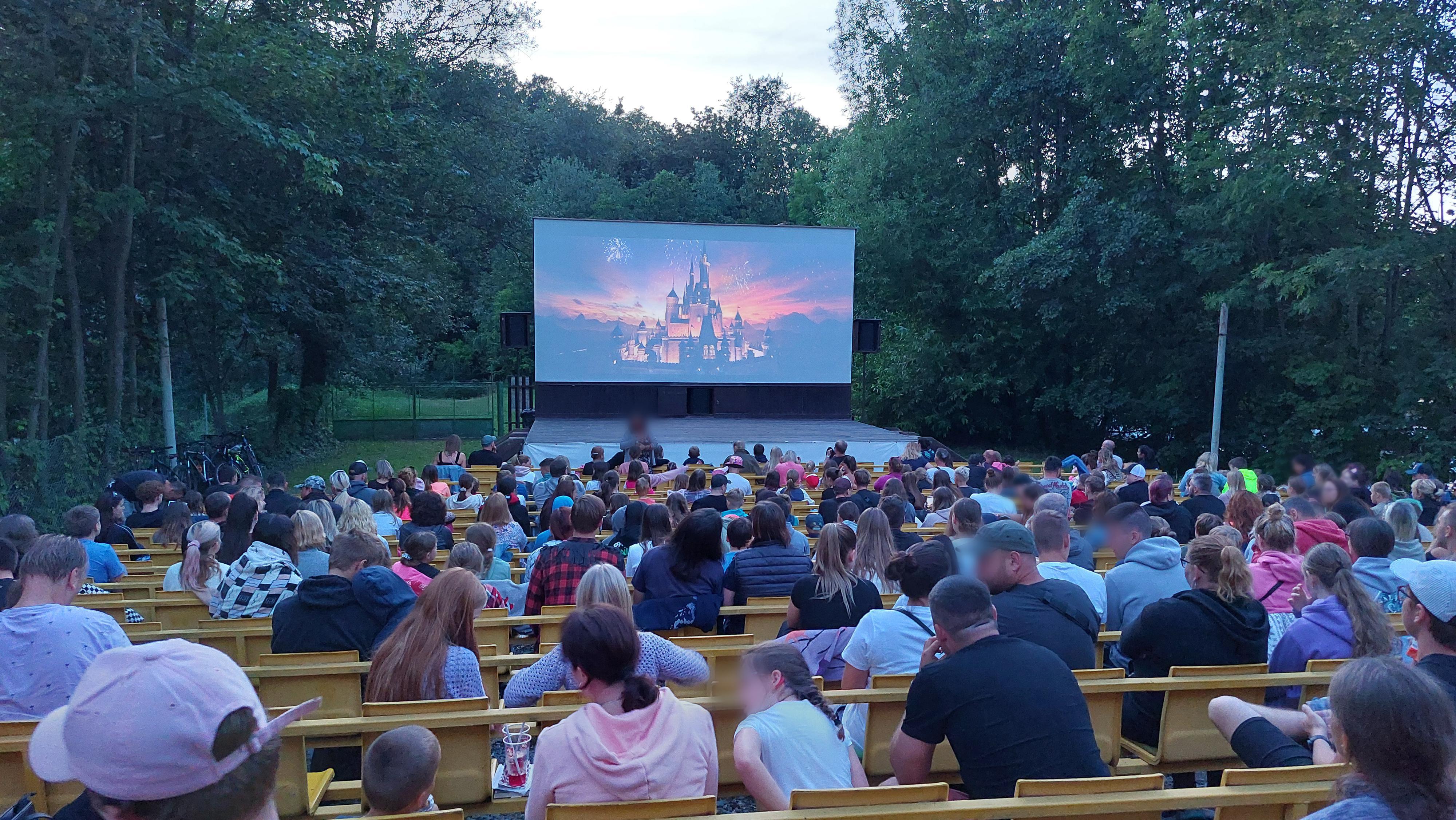 Letní kino Konopáč foto 2