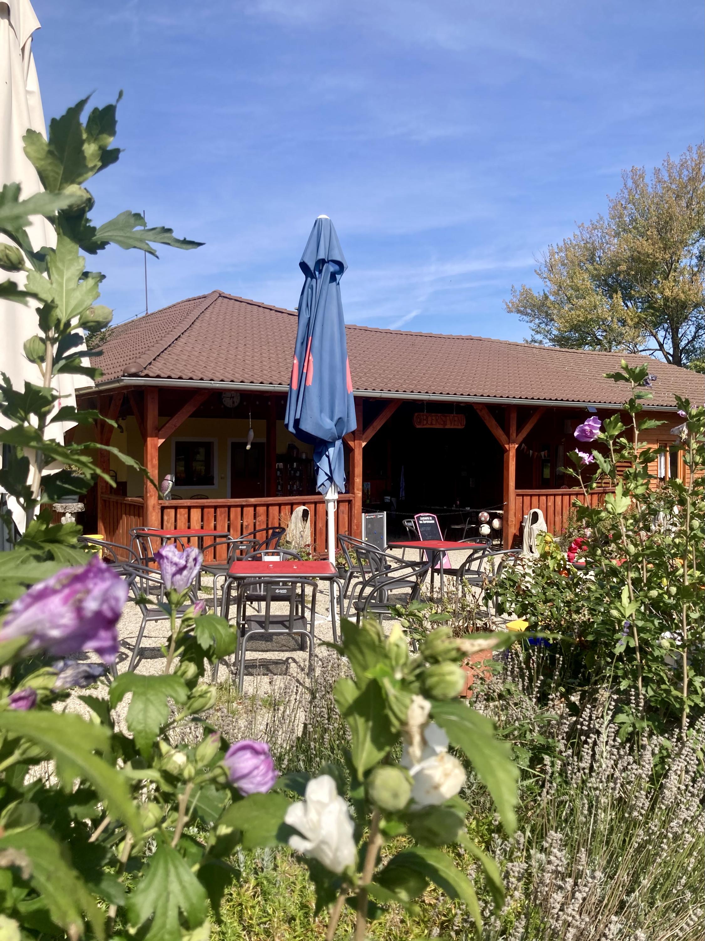 Občerstvení Janova Ves foto 3