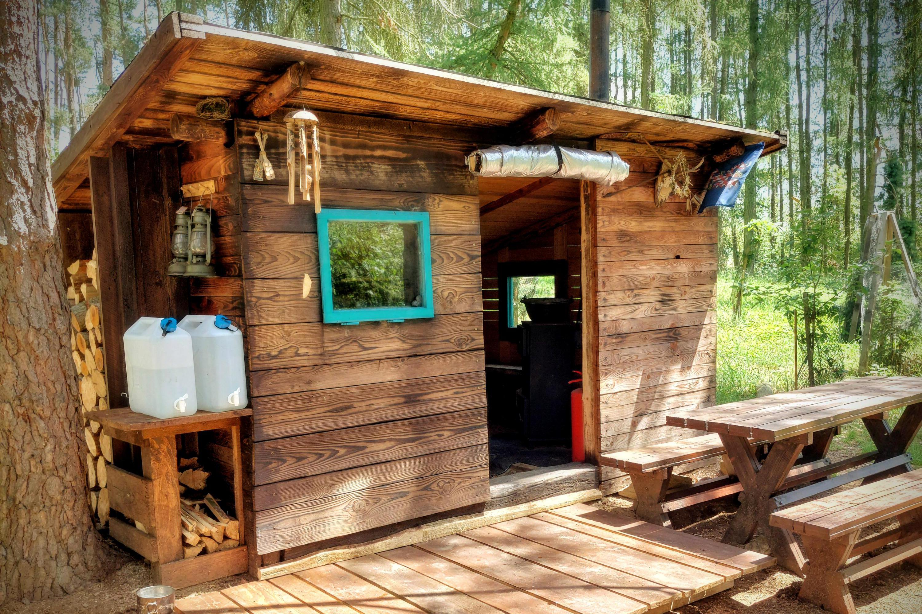 BOUDaBUDKA.cz - soukromé lesní tábořiště