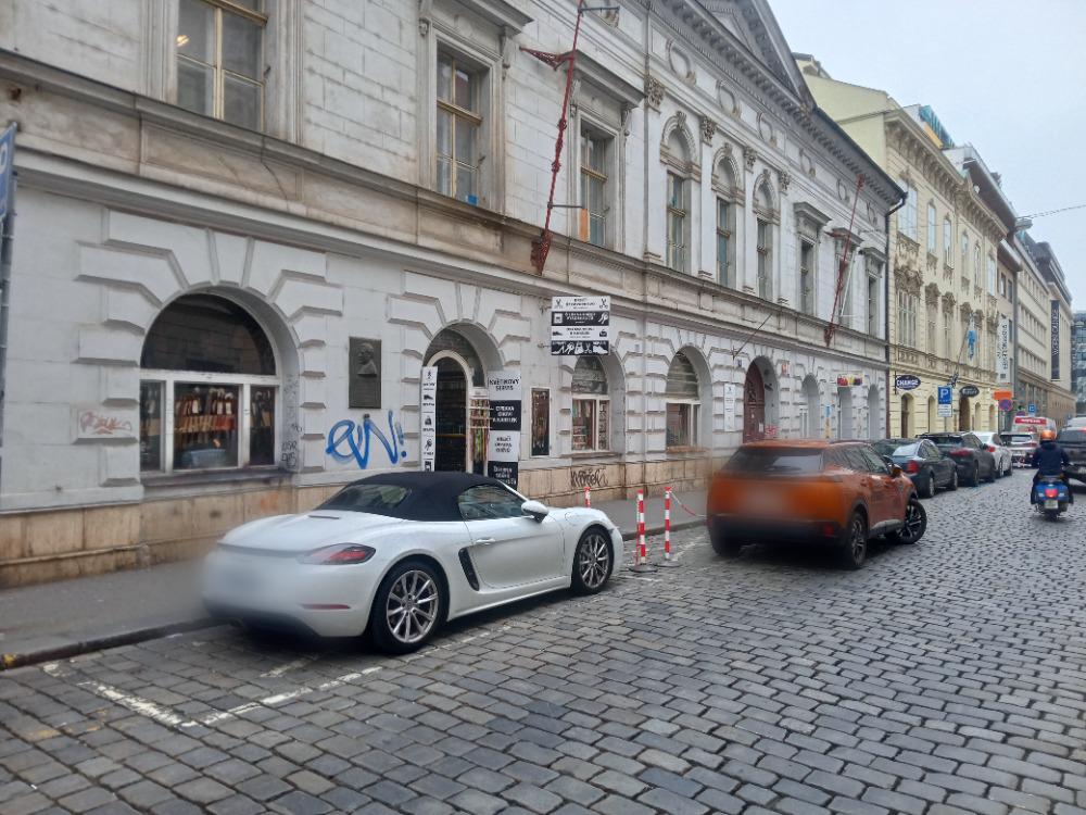 Čištění koberců - sběrna Špína Pryč POINT foto 4