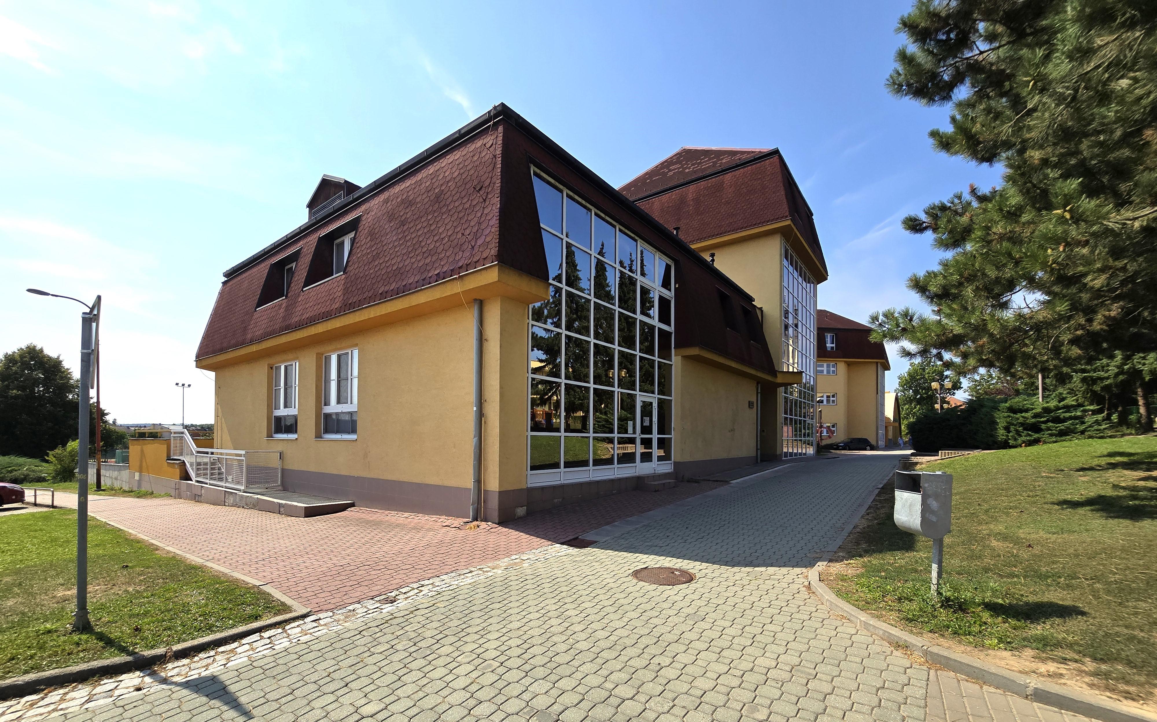 Městská knihovna Kostelec na Hané foto 2