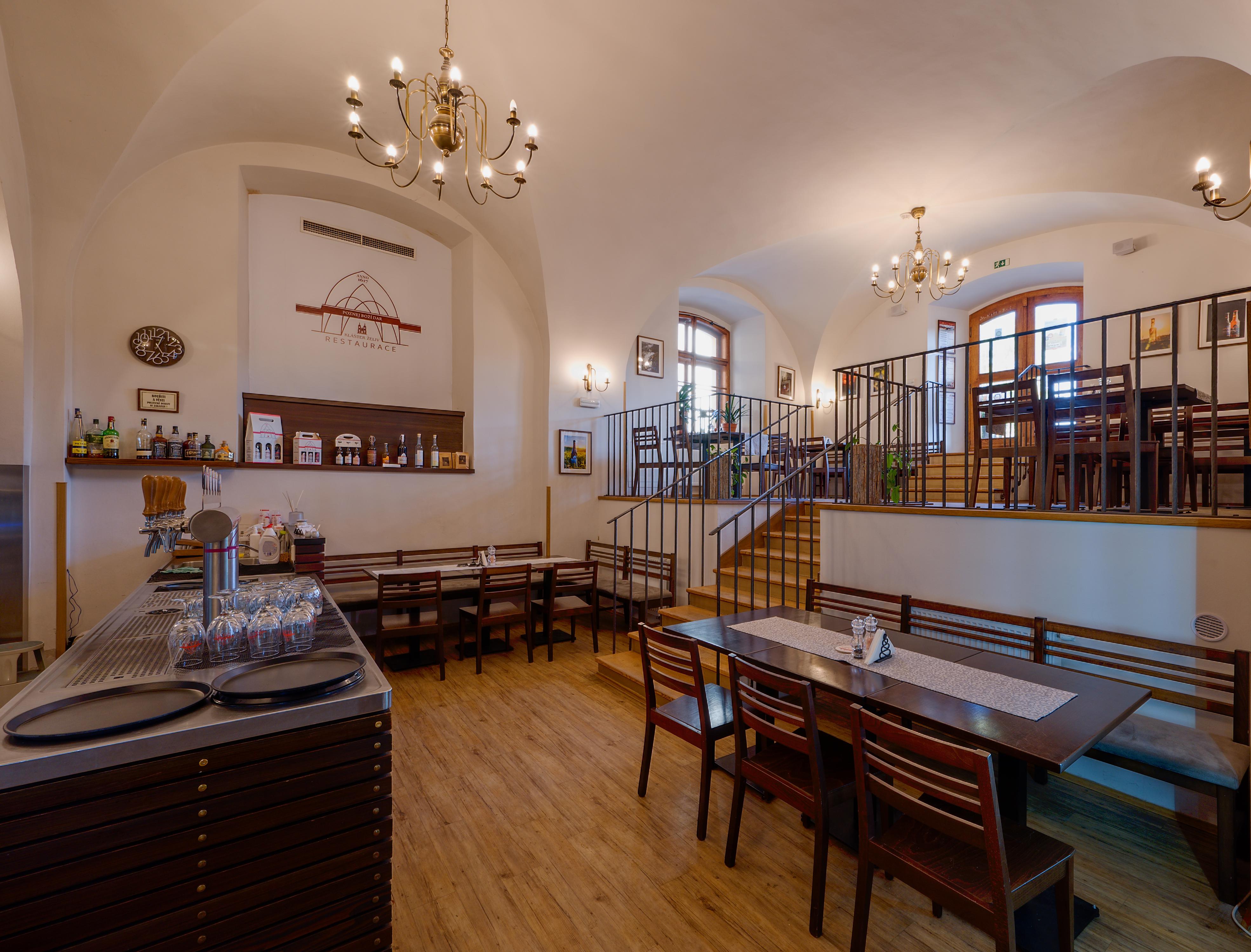 Klášterní a pivovarská restaurace Želiv foto 2