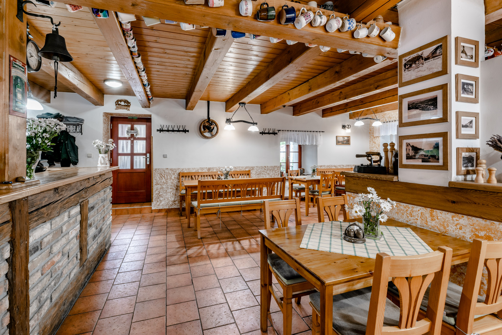 Restaurace Černodolský mlýn foto 3