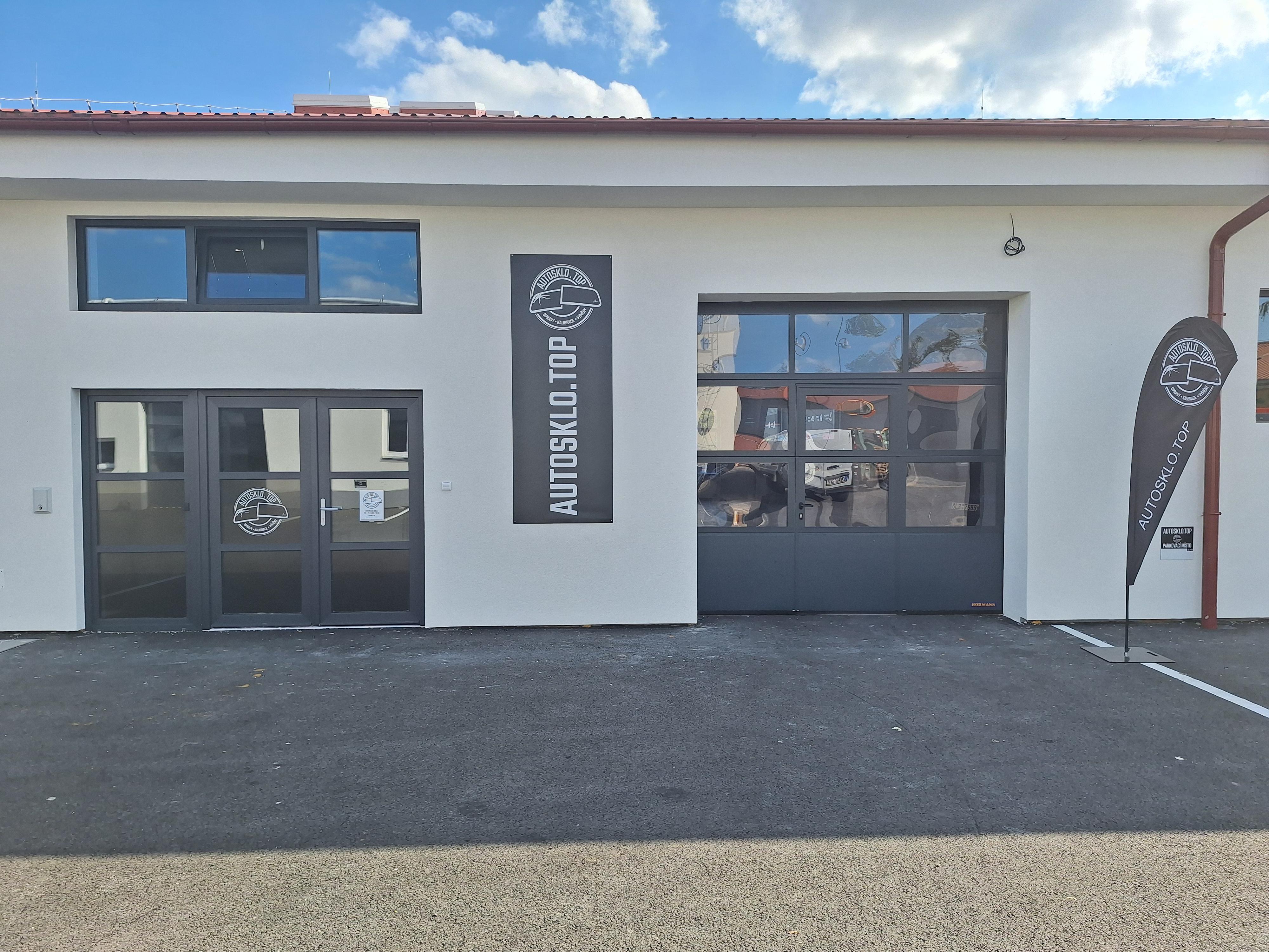 TOP autosklo Horní Počernice foto 2