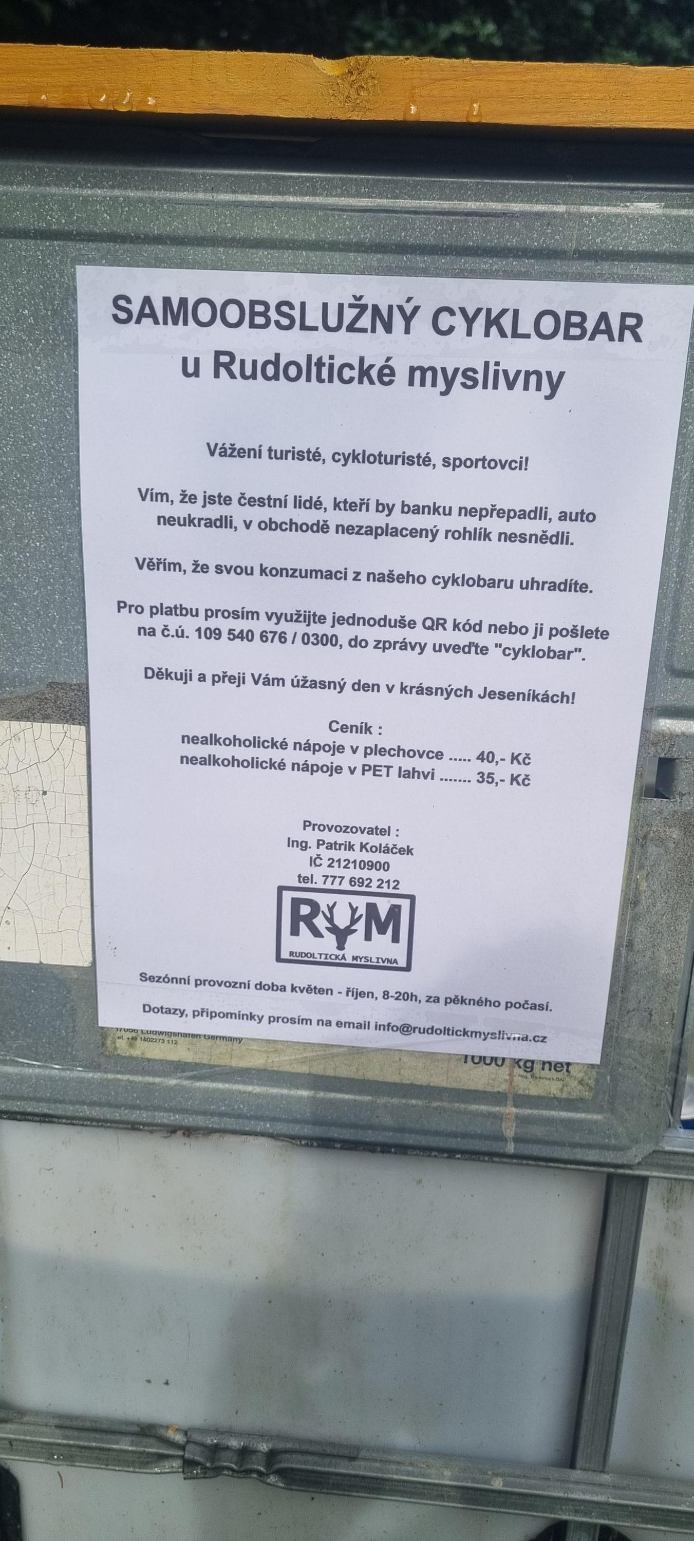 Samoobslužný cyklobar u Rudoltické myslivny foto 6