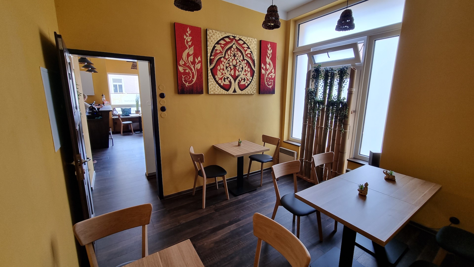 Waiwari thajské bistro foto 4