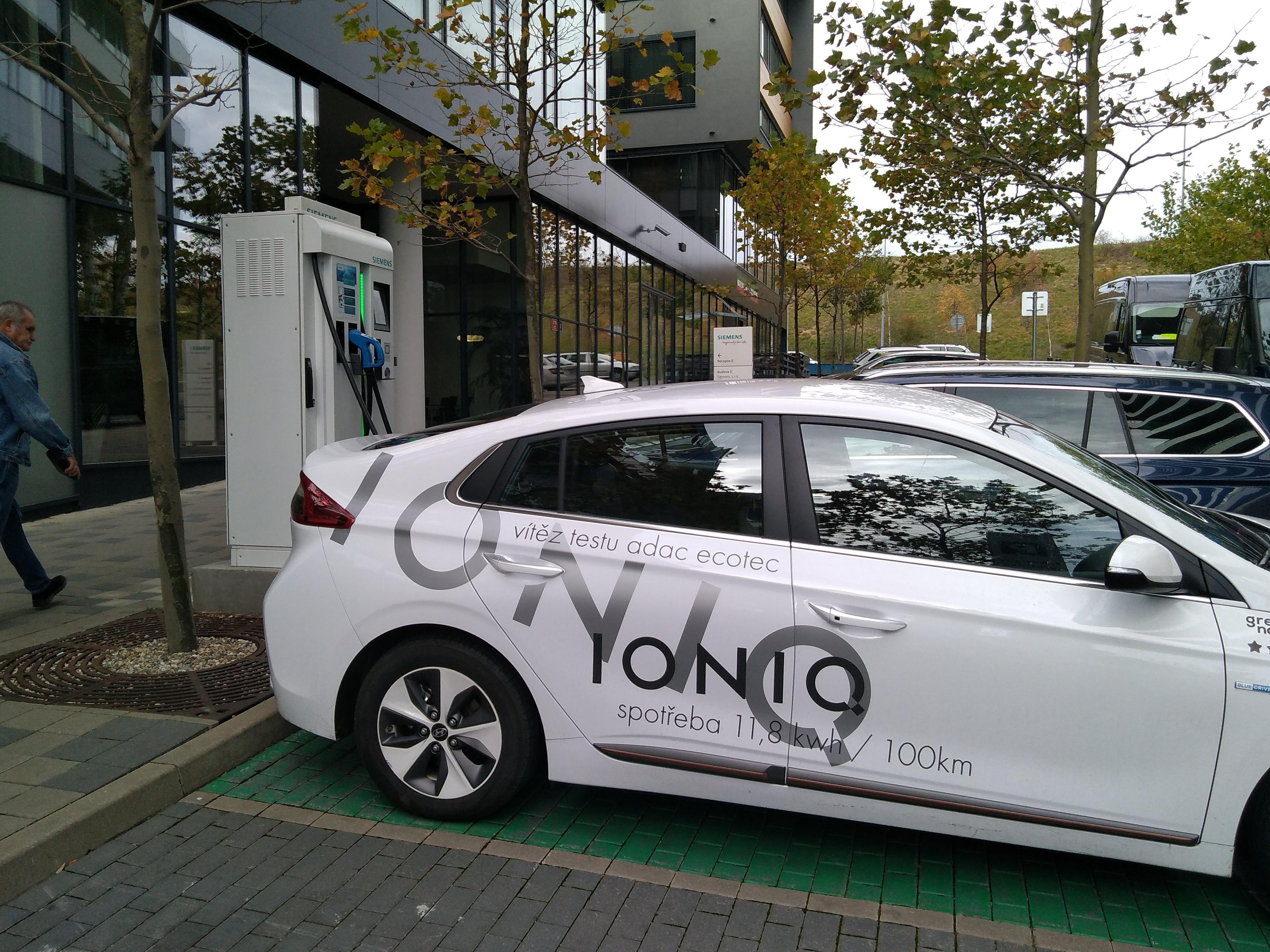 Nabíjecí stanice Siemens foto 3