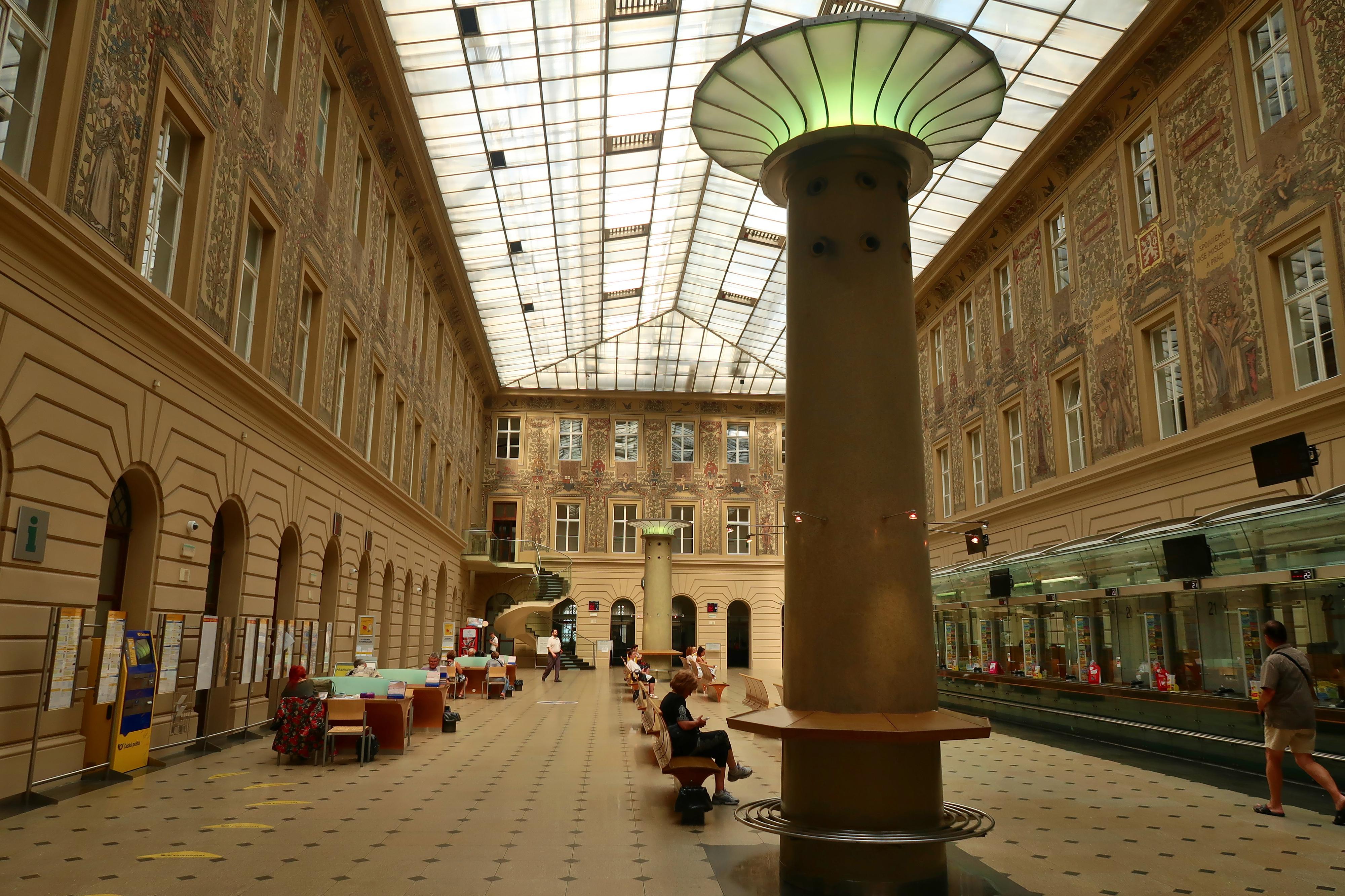 Pošta Praha 1 foto 6