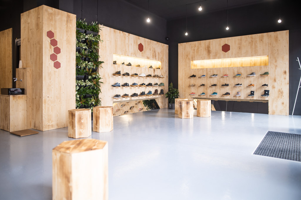 VIVOBAREFOOT Concept Store Ostrava foto 2