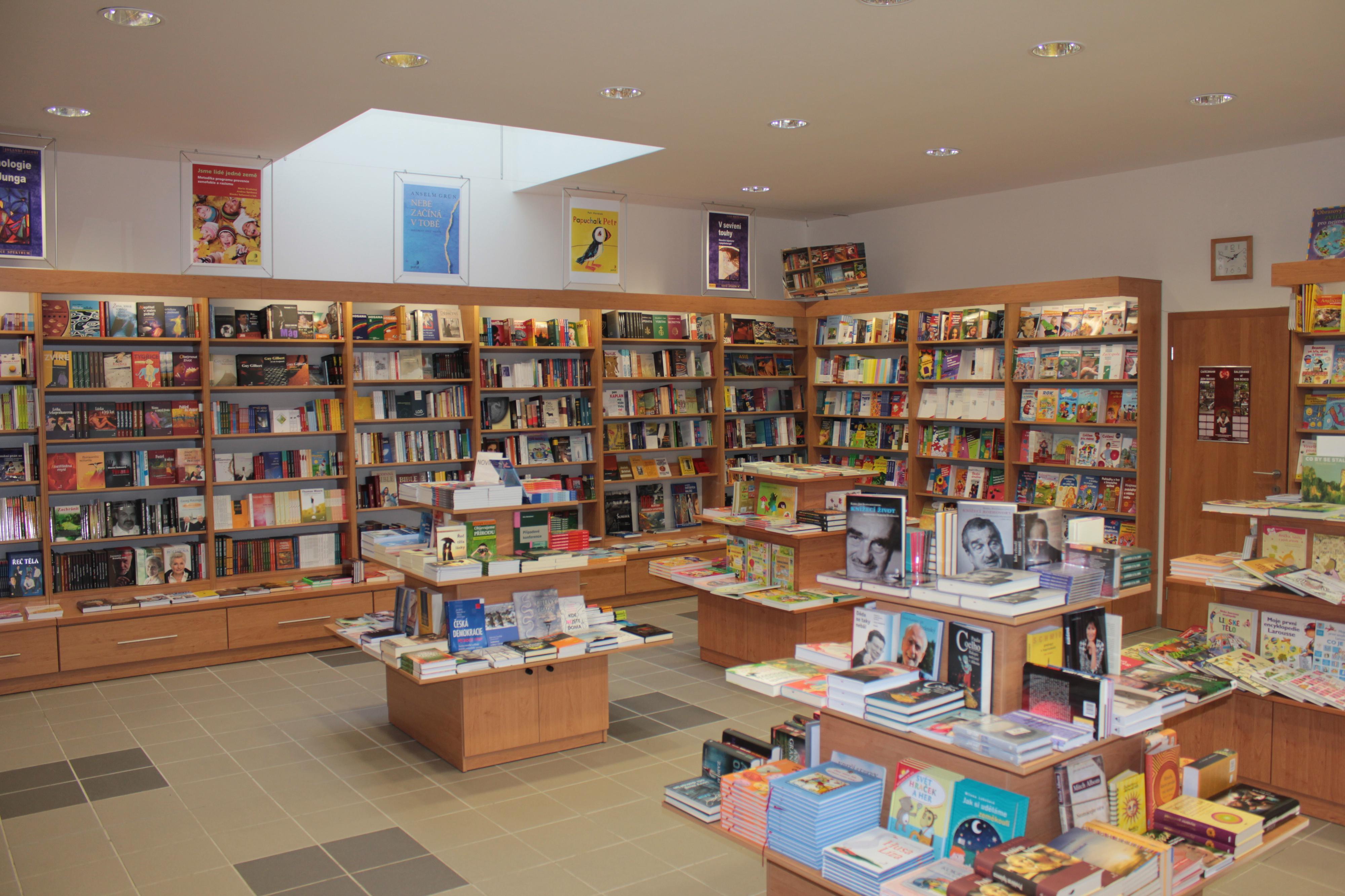 Knihkupectví Portál foto 3