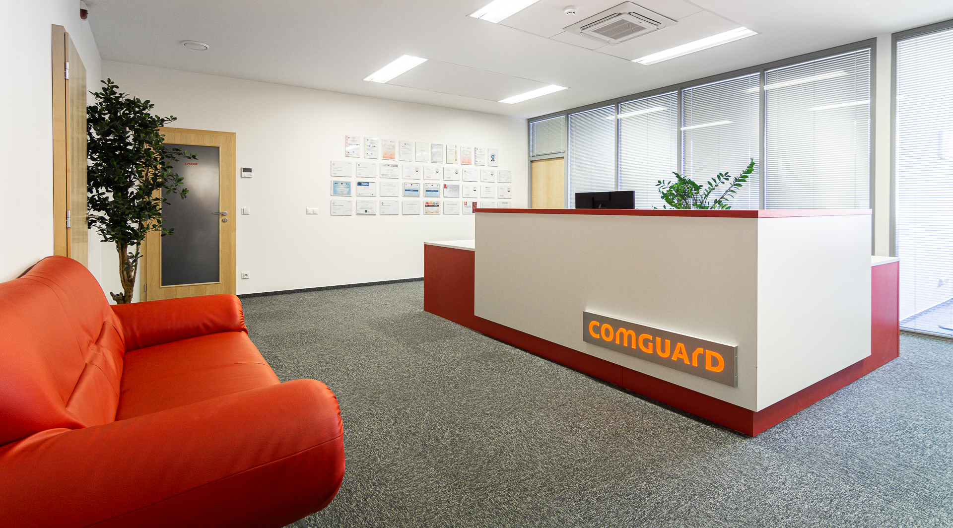 COMGUARD foto 2