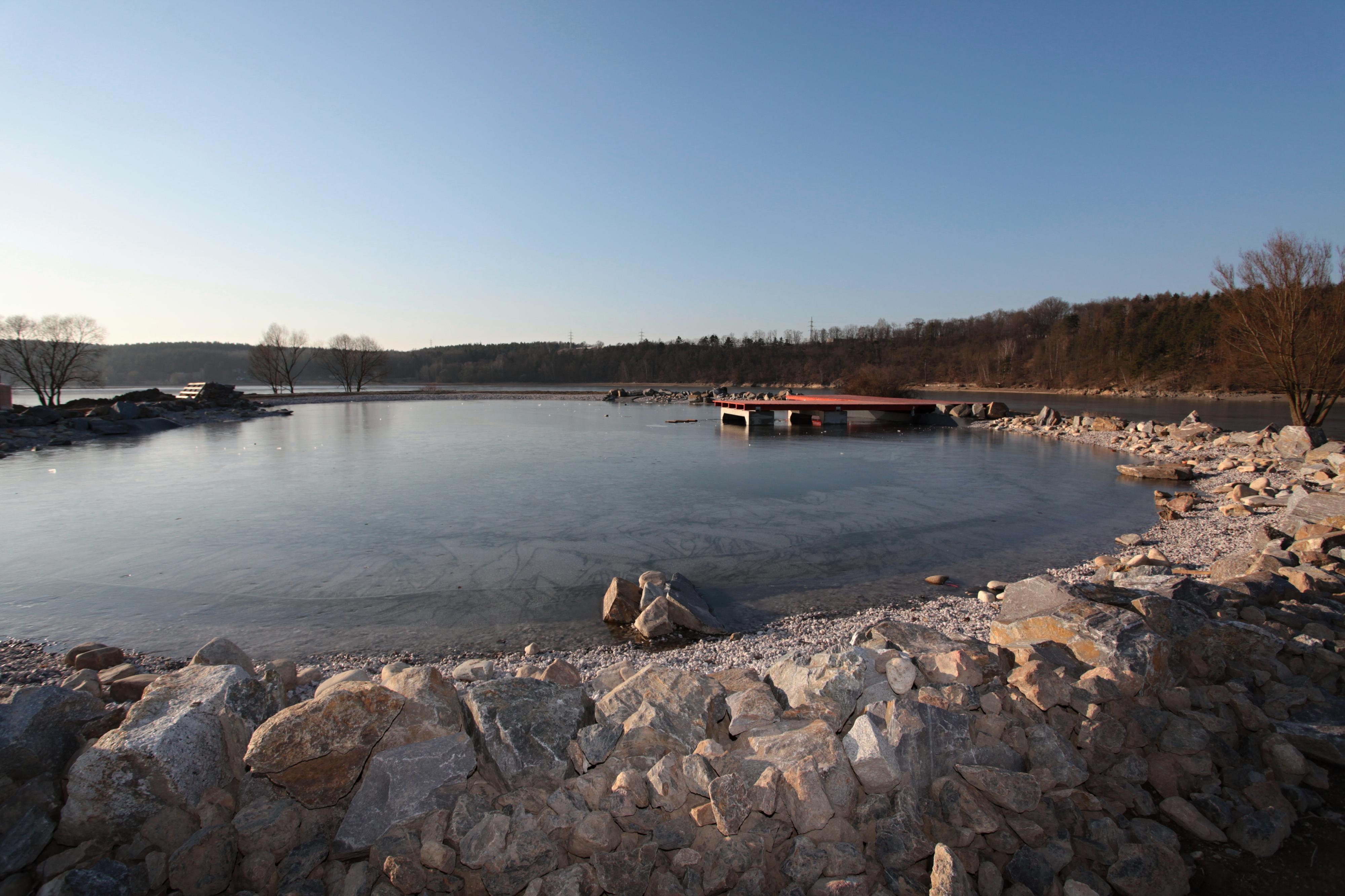 Koupací jezírko Škodaland