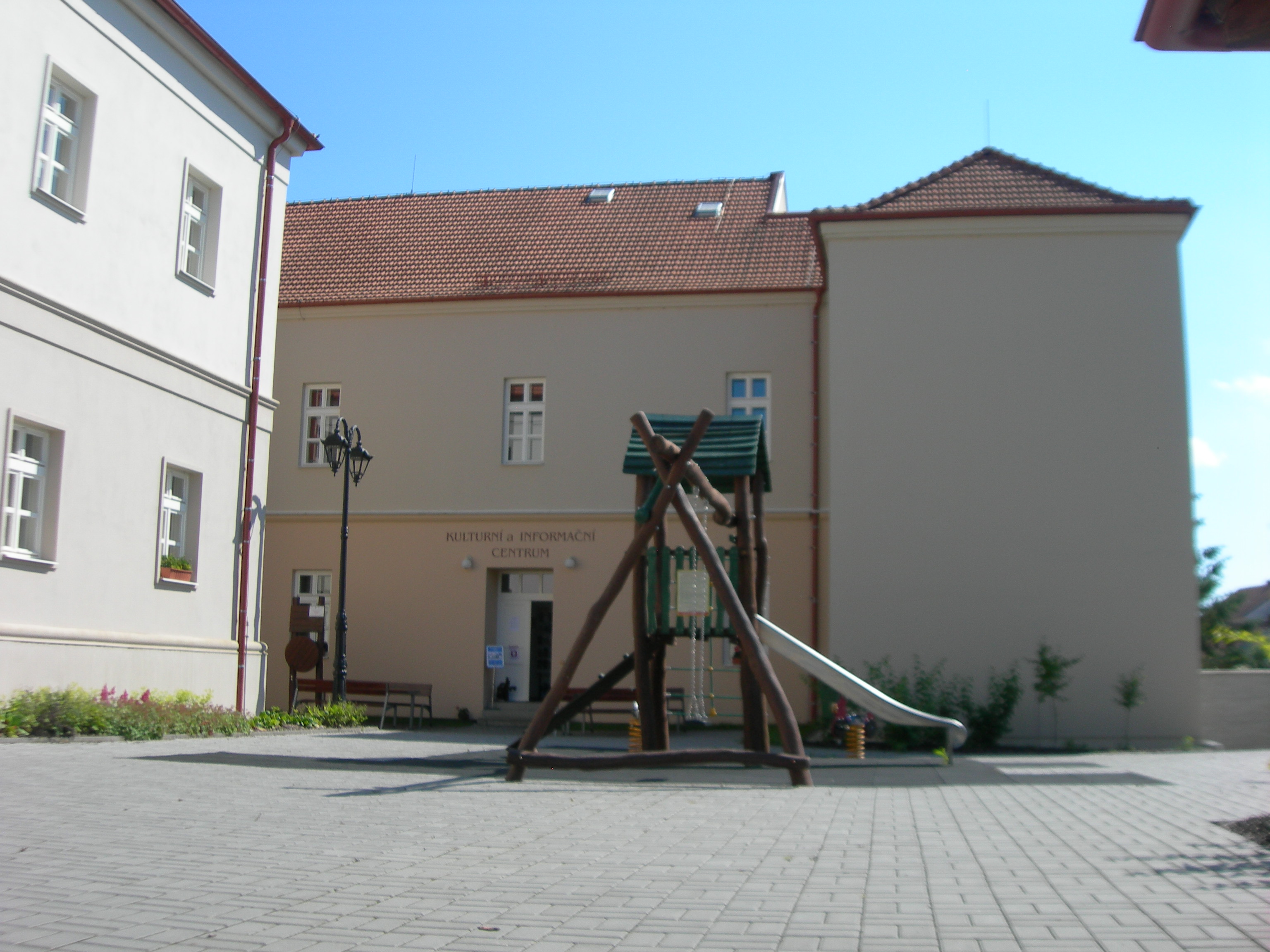 Kulturní a Informační centrum Dubňany foto 3