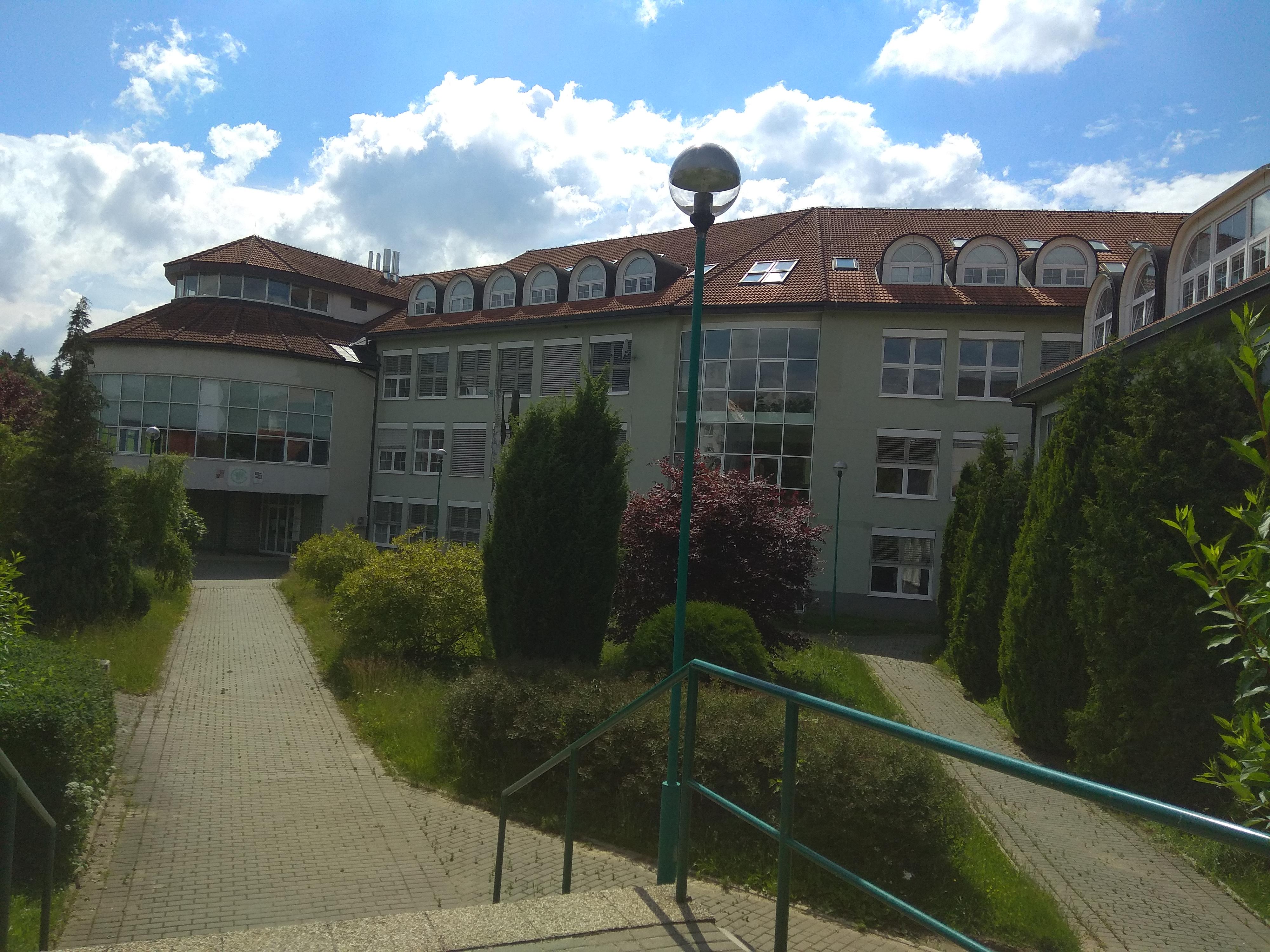 Gymnázium Bystřice nad Pernštejnem foto 3