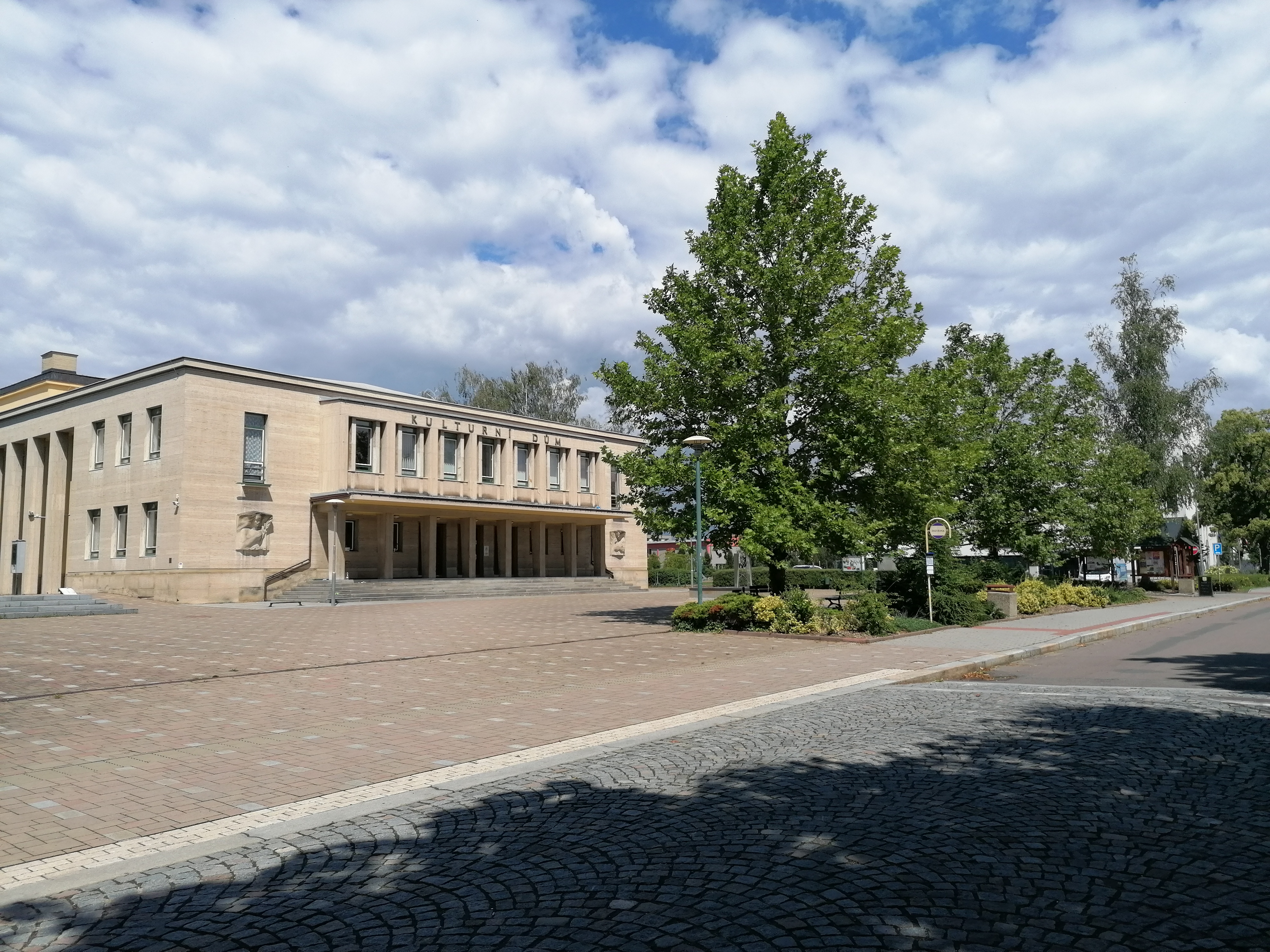 Kulturní dům města Holic - Galerie foto 2